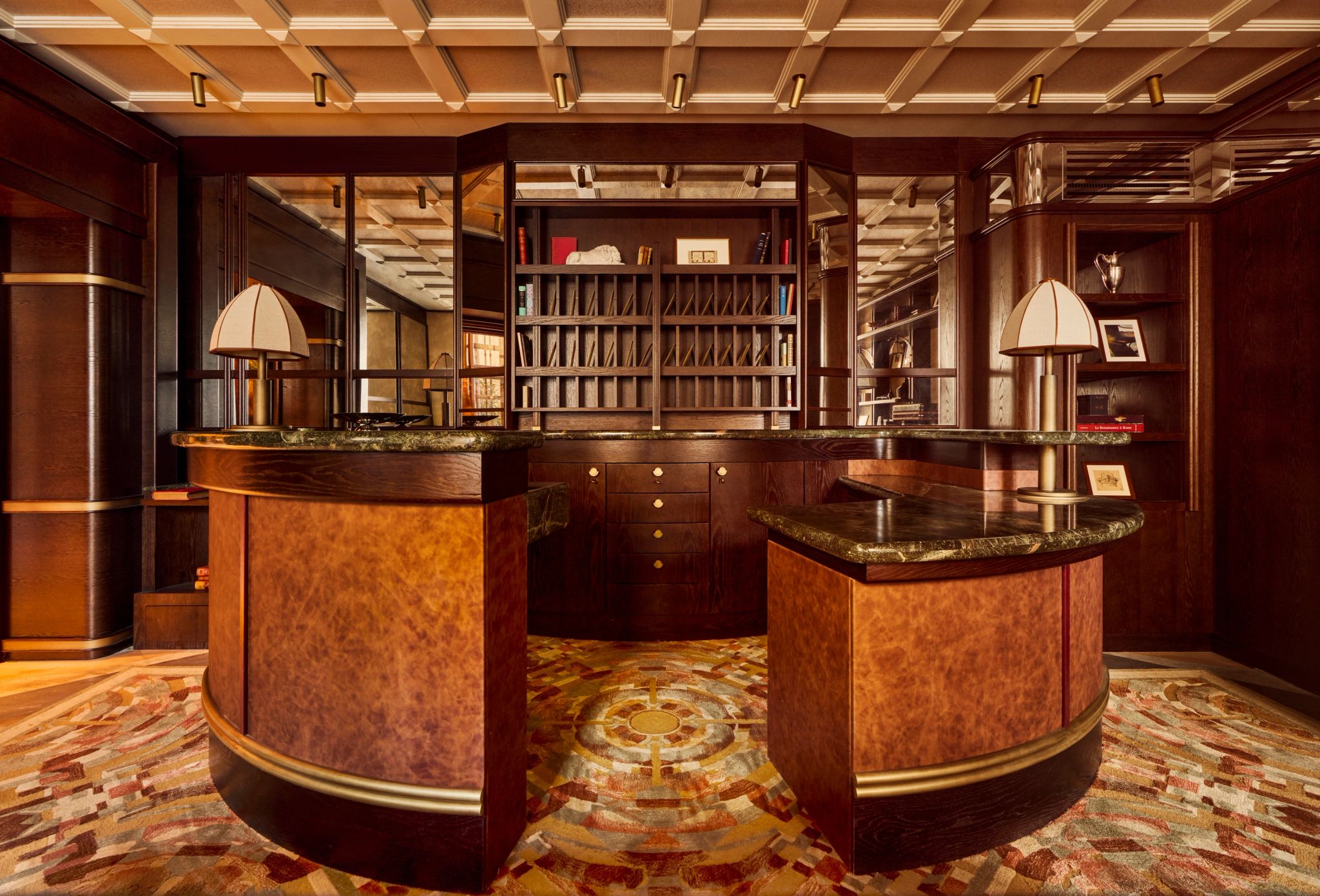 Concierge concierge exclusivo roma – atendimento personalizado concierge – recepcao design contemporaneo