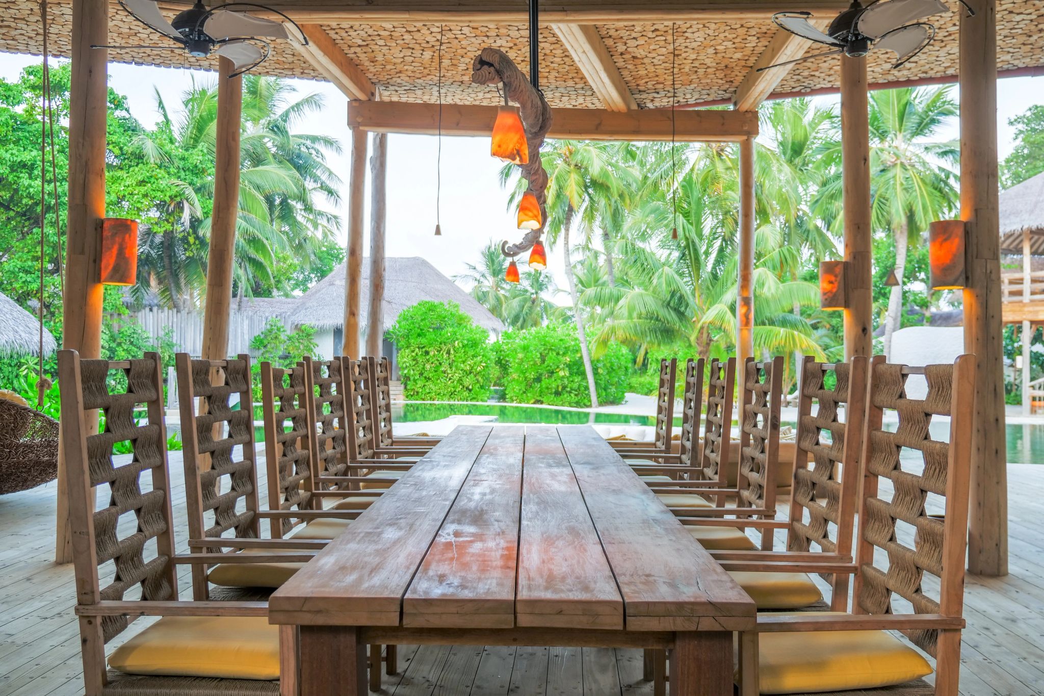 Villa 11 vila soneva fushi - mesa rustica - hospedagem maldivas