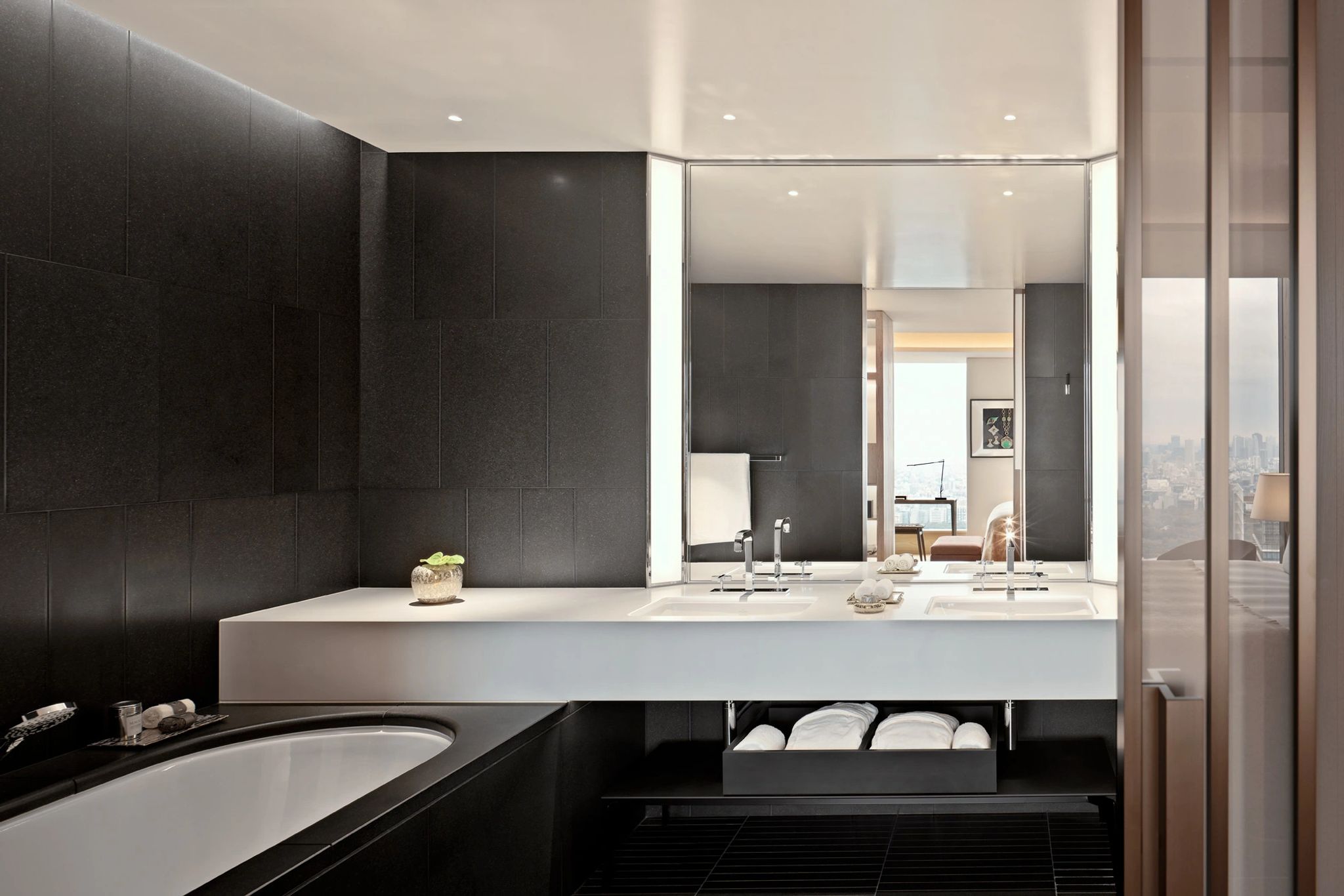 Junior Suite suite de luxo - banheira de imersao - pia dupla