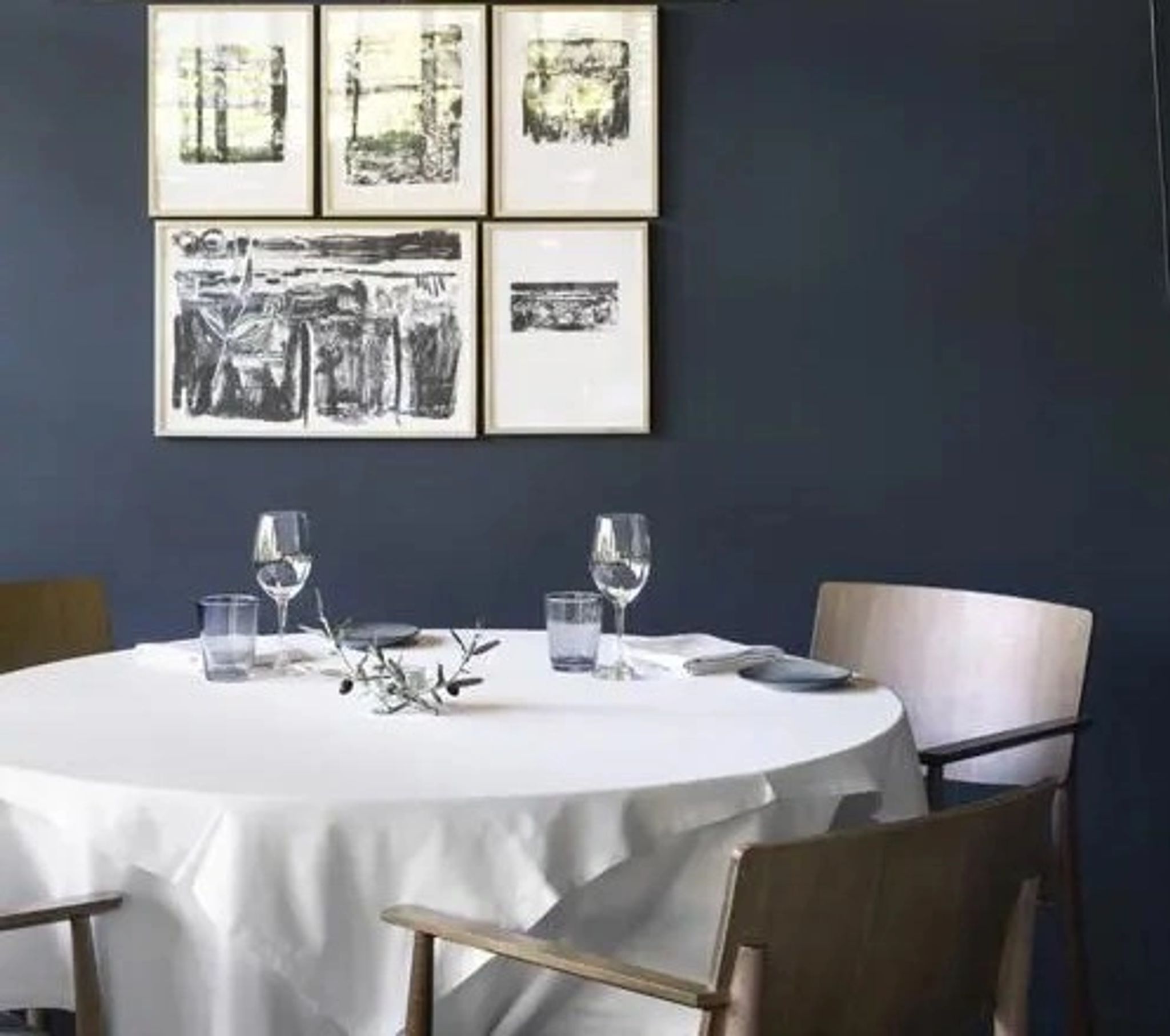 La Cabro d´Or  jantar hotel provence – ambiente contemporaneo elegante – mesa luxo