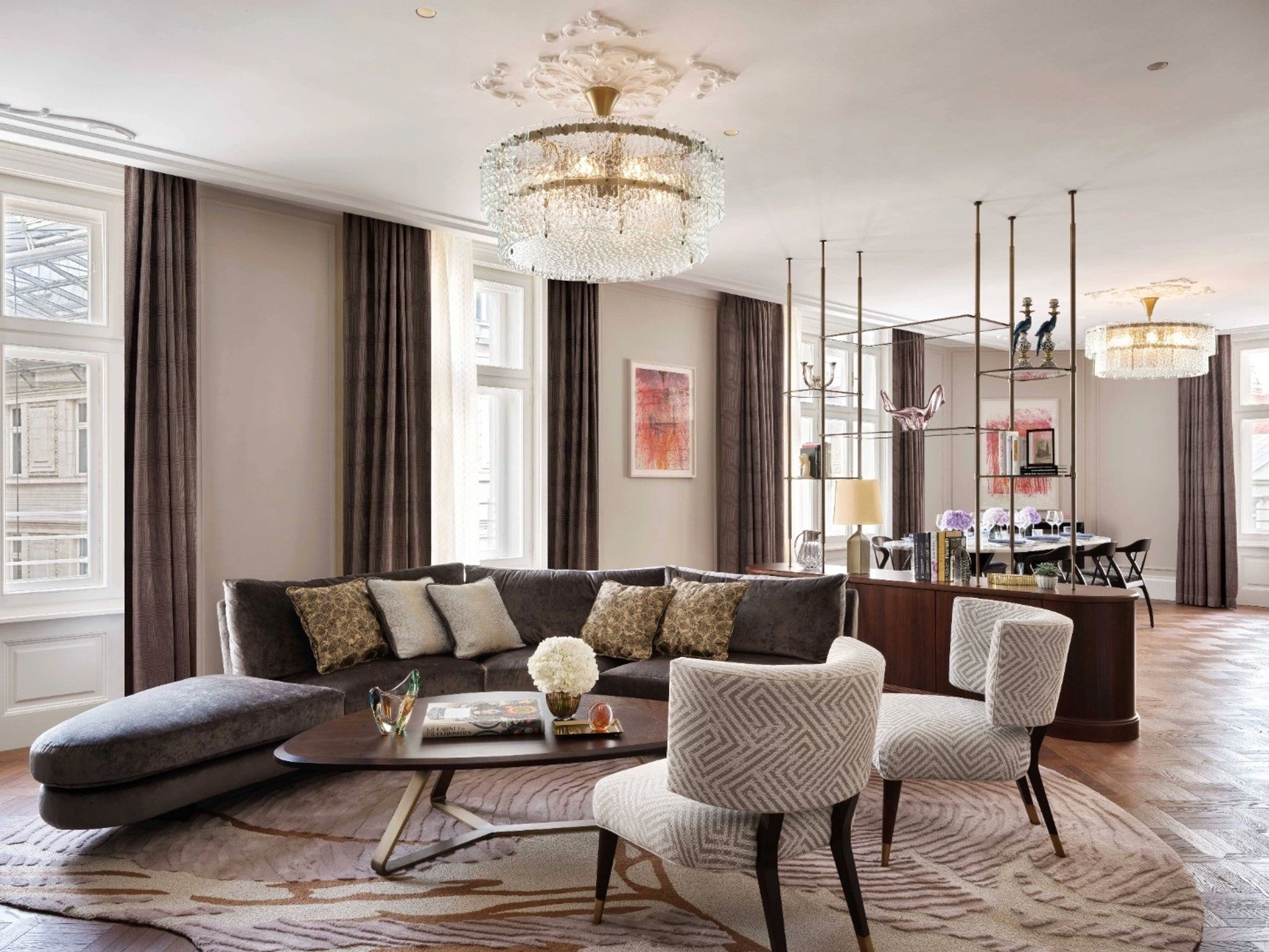 Treichl House suite ampla – suite master – suite de luxo - sala chique - sala de jantar