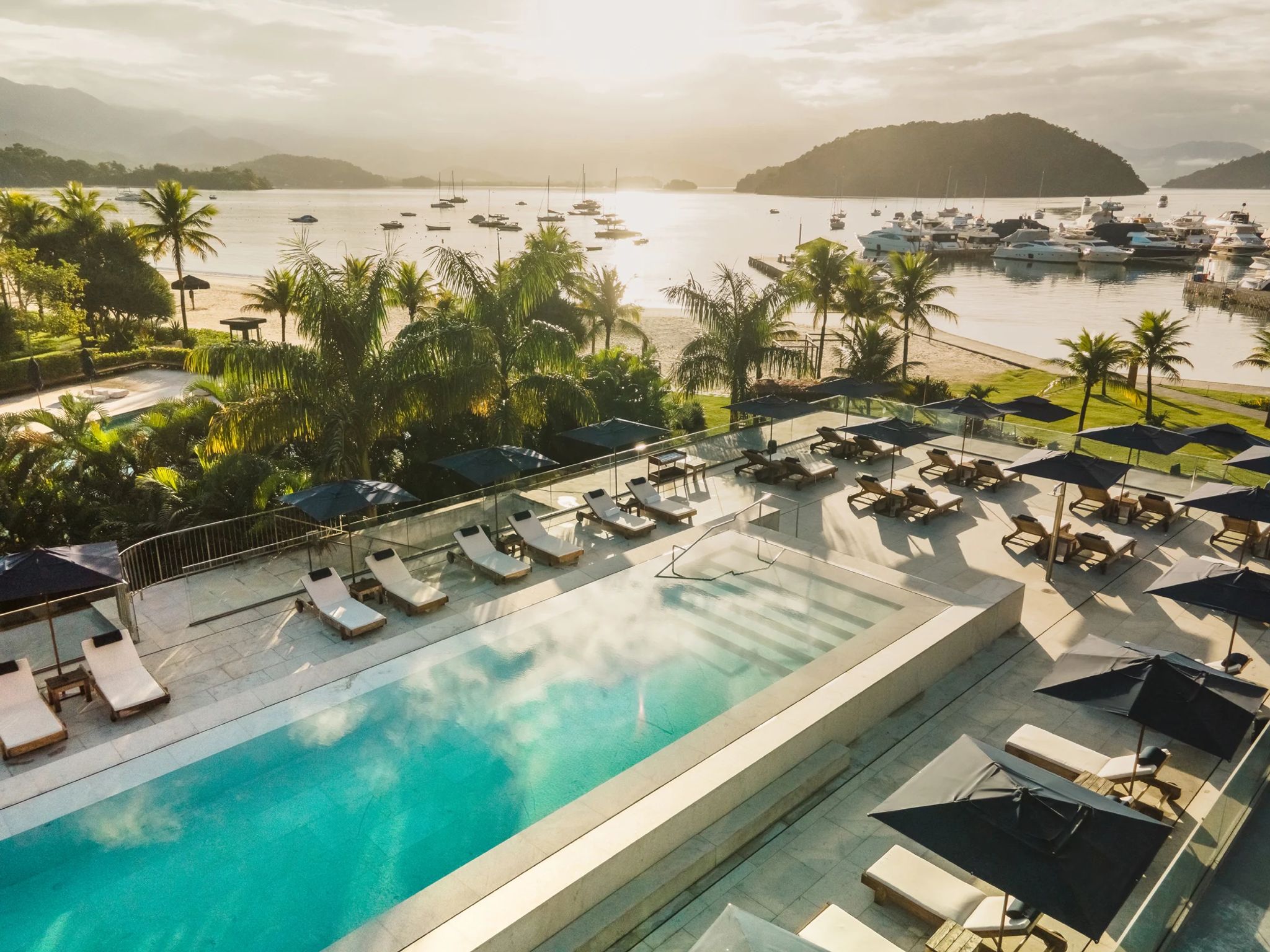vista da piscina - vista da praia angra - hotel fasano