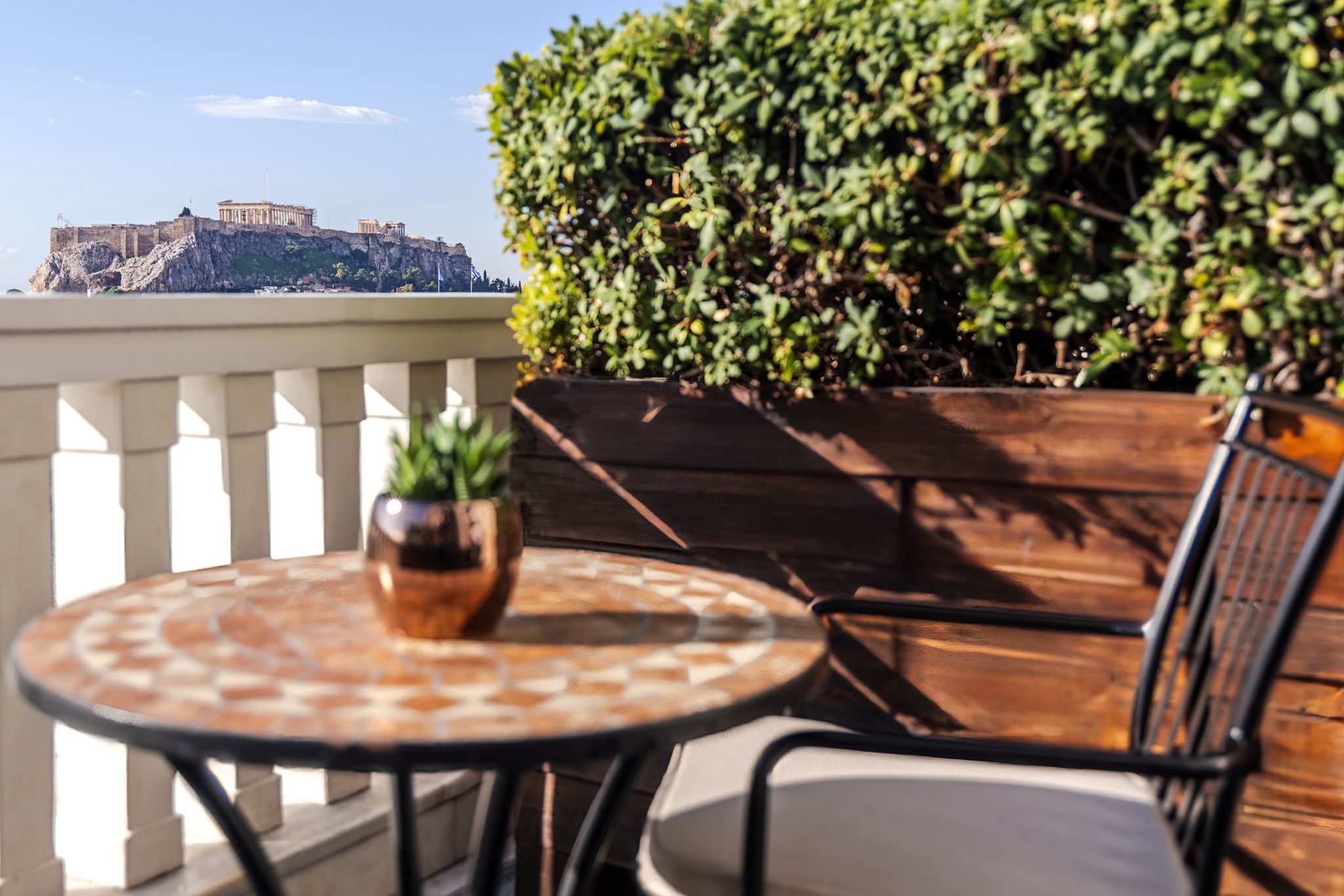 Deluxe Acropolis King City View High Floor Balcony varanda privativa - varanda mobiliada - quarto com varanda