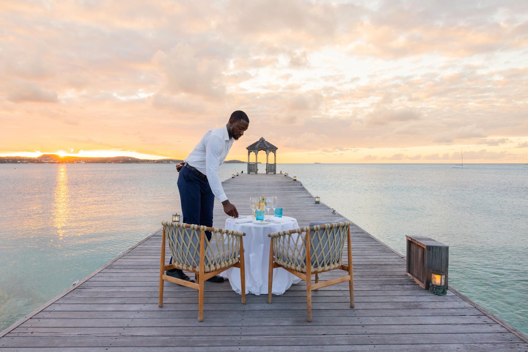 Experiências gastronômicas do Jumby Bay Island jantar romantico – jantar vista mar – jantar por do sol - alta gastronomia - jantar ao ar livre