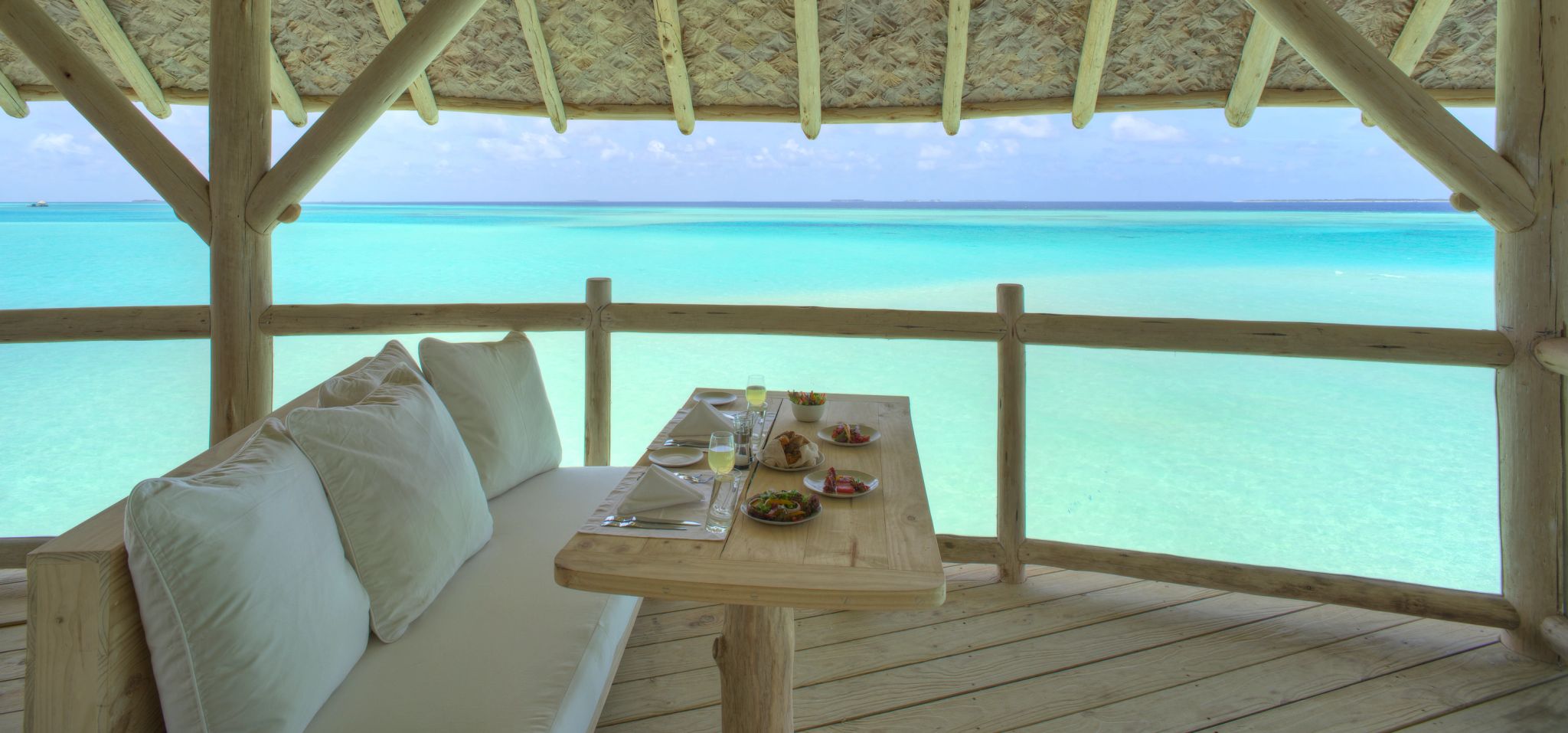 Restaurante The Gathering restaurante frente mar - restaurante beira mar - terraço vista mar