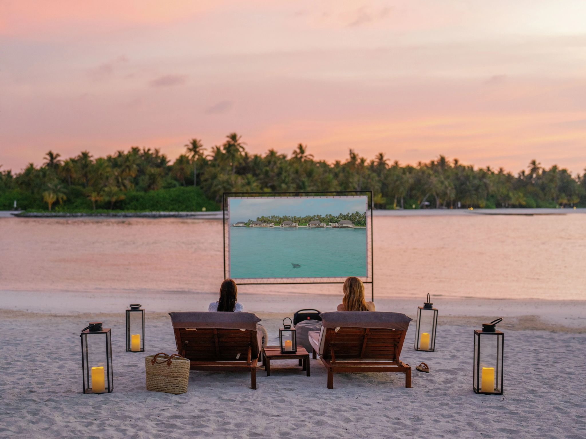 Cinema na Praia cinema ao ar livre – paisagem natural – contato com a natureza