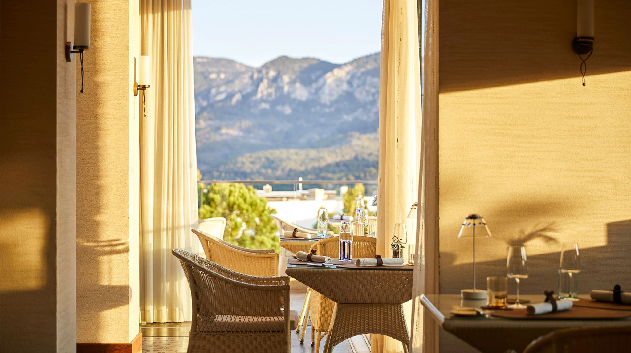 Restaurante Es Fanals restaurante premiado - restaurante chique - culinaria mediterranea