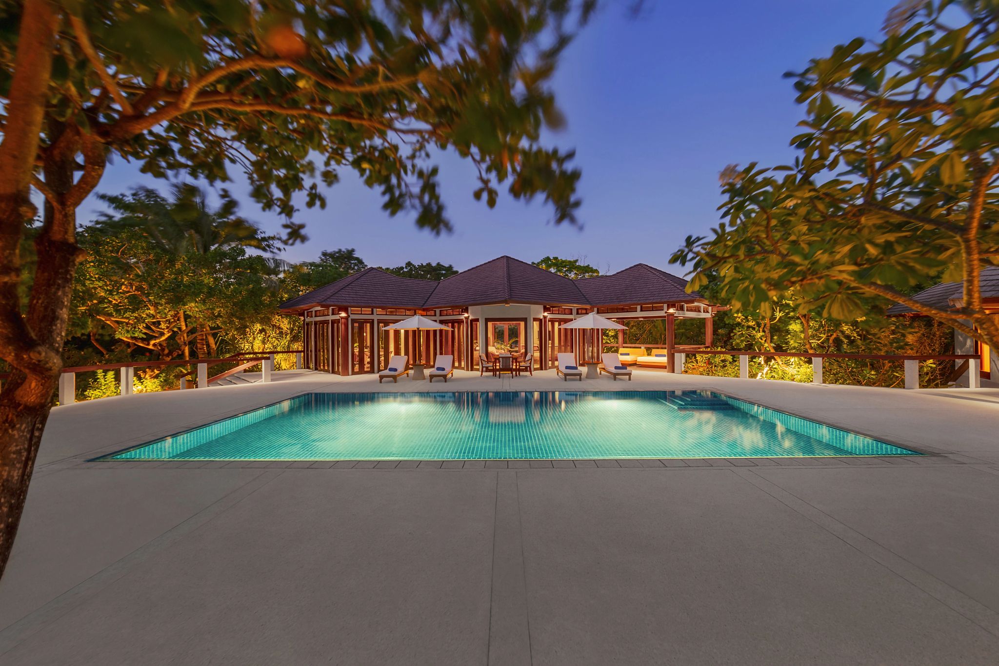 Two Bedroom Palawan Villa arquitetura em madeira – hospedagem luxuosa – piscina privativa