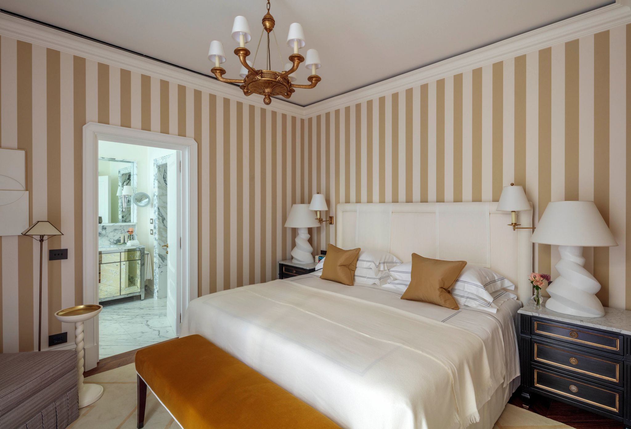 Duomo One Bedroom Apartment Balcony cama king - quarto casal - apartamento de um quarto