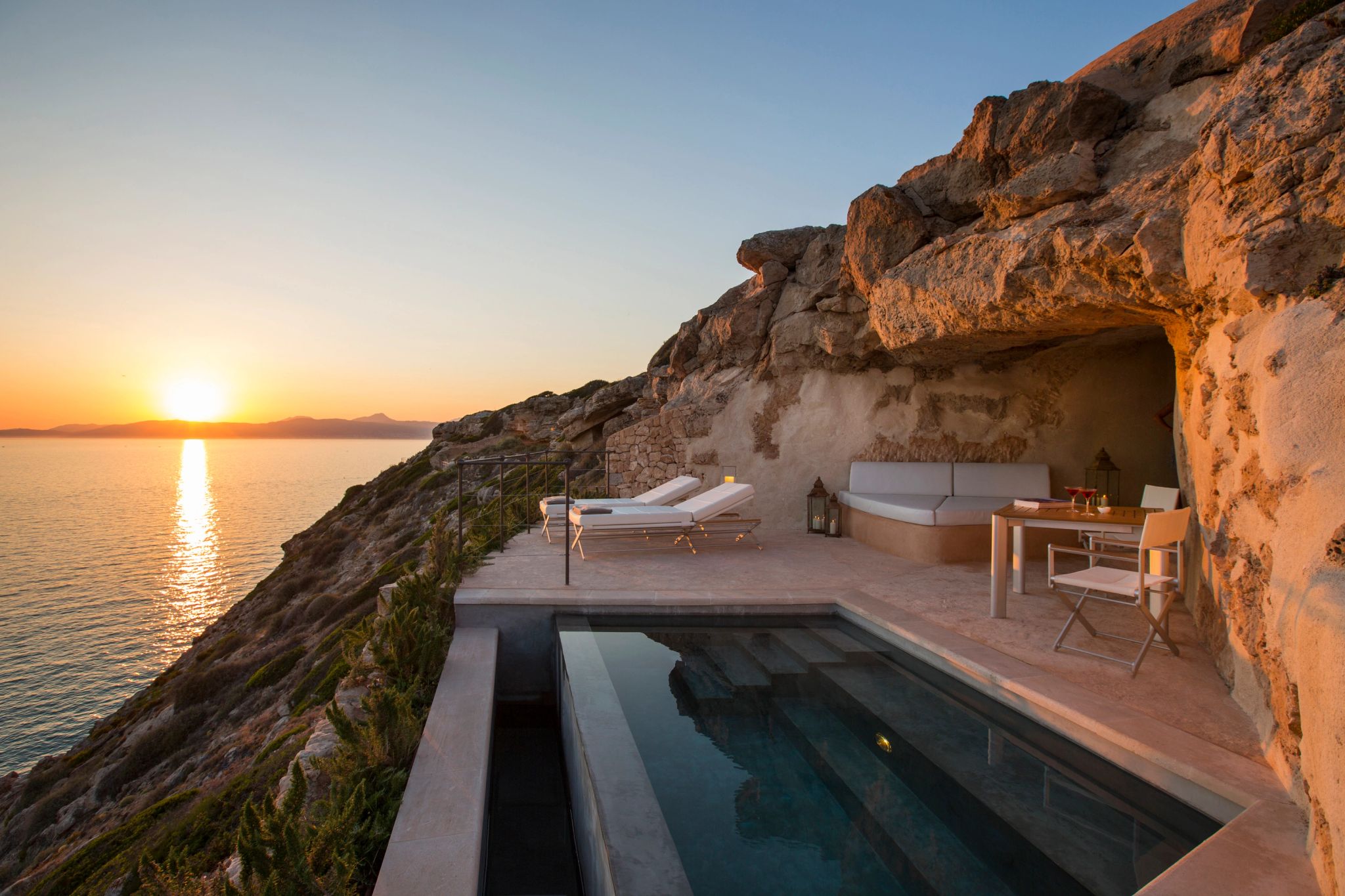 suite com piscina - piscina frente mar - vista por do sol