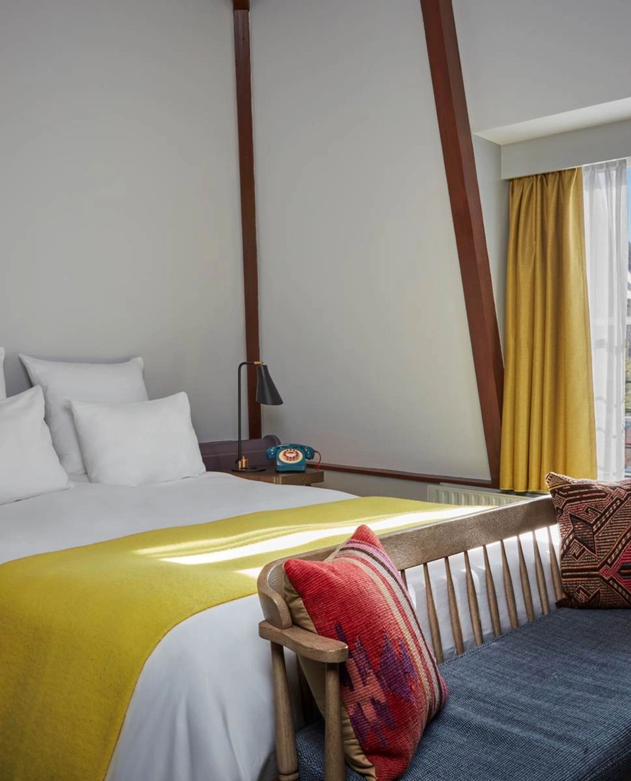 cama queen size - quarto acolhedor - decoracao elegante