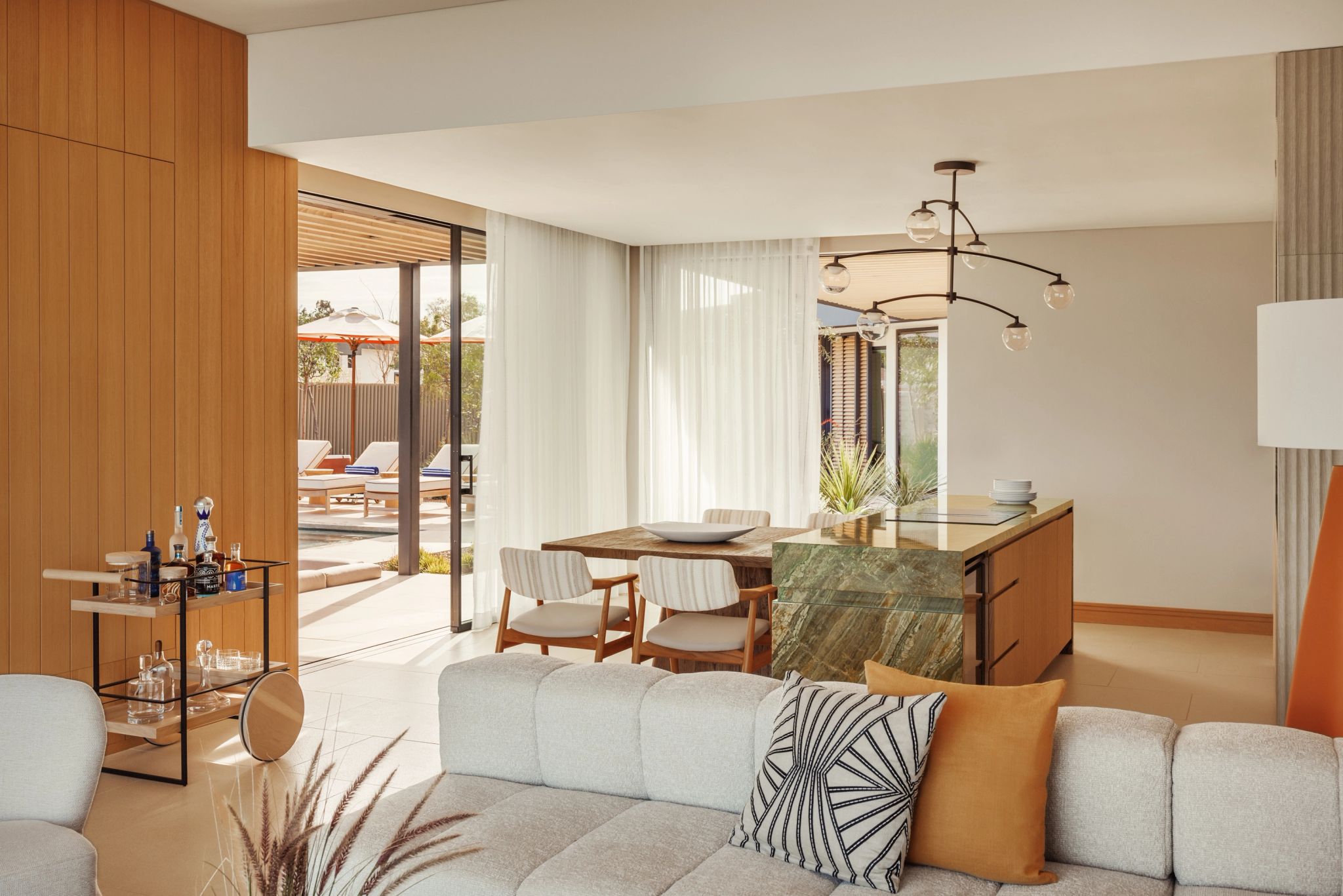 Villa Nostos sala de jantar – mesa de luxo – sofa premium