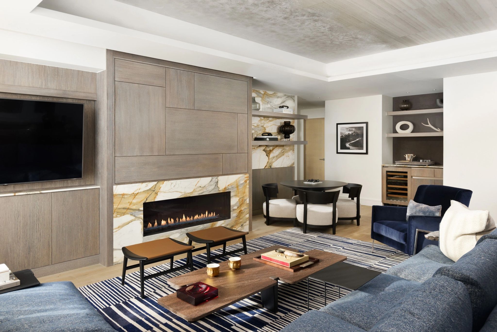 sala com lareira - sala de estar - sala chique - decoraçao moderna - design de luxo
