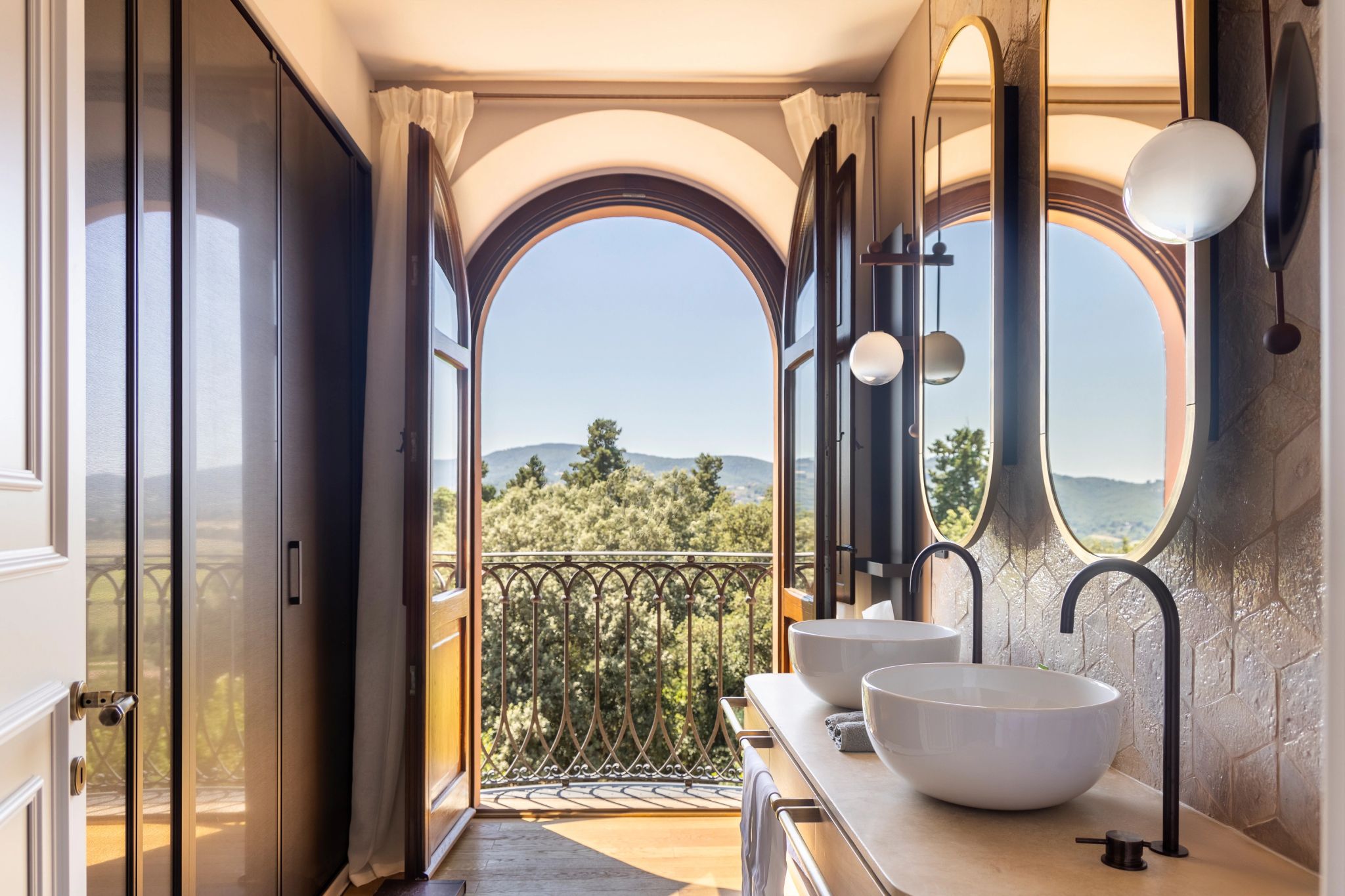 Terrace Suite banheiro suite – pia dupla – banho premium - vista