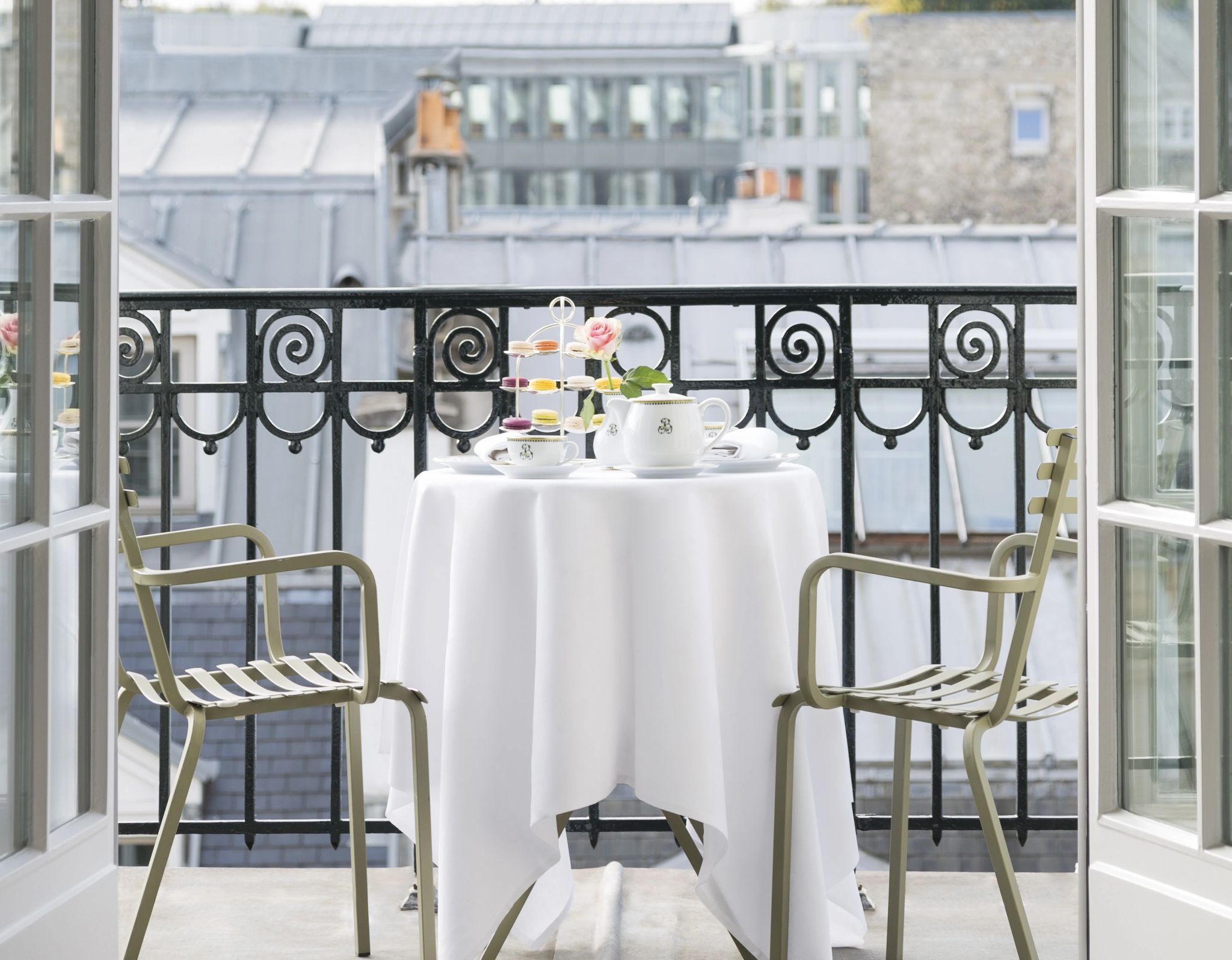 varanda privativa - varanda mobiliada - suite com varanda