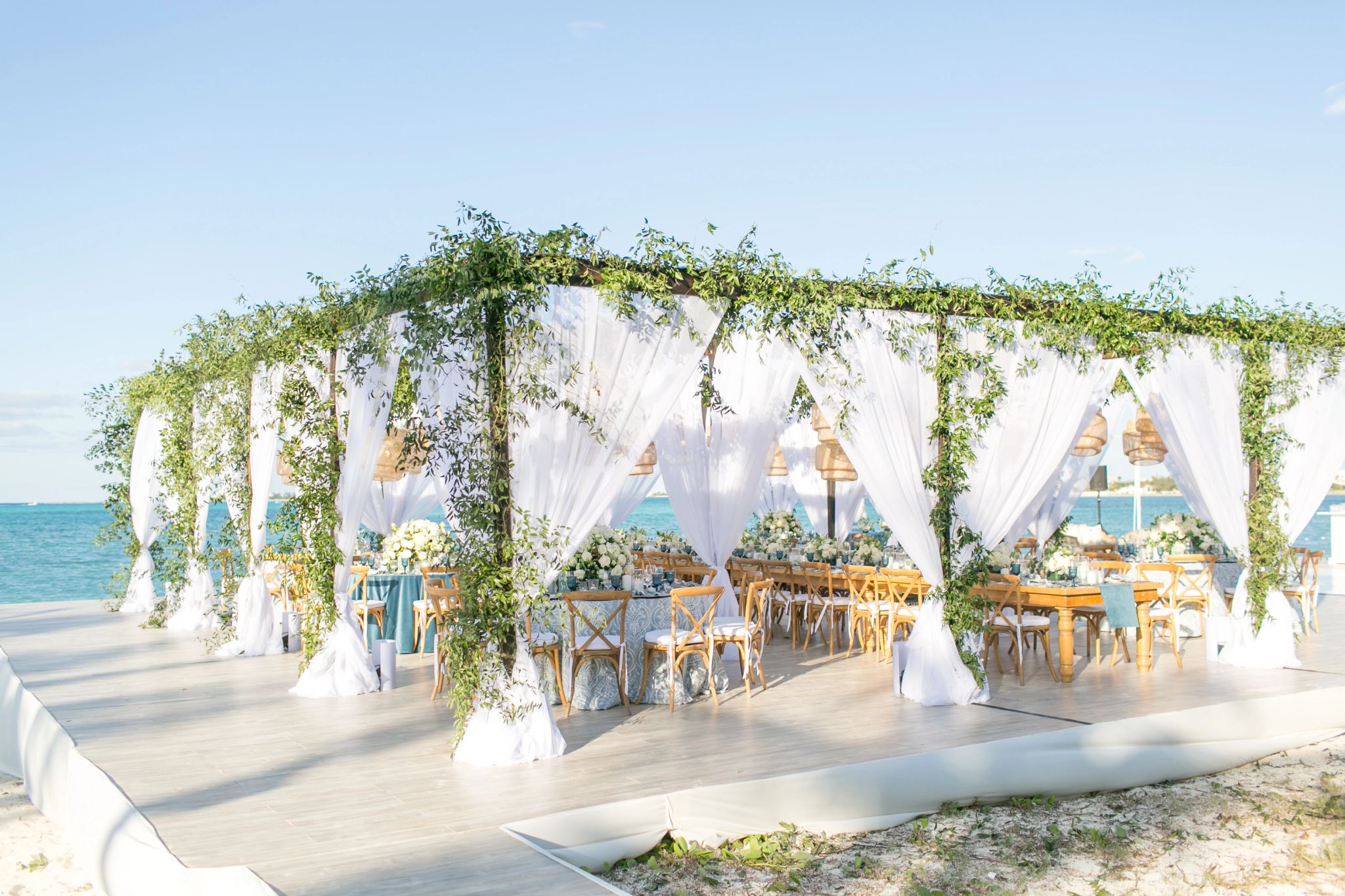 mar azul turquesa - decoraçao de casamento - almoço de casamento - casamento beira mar