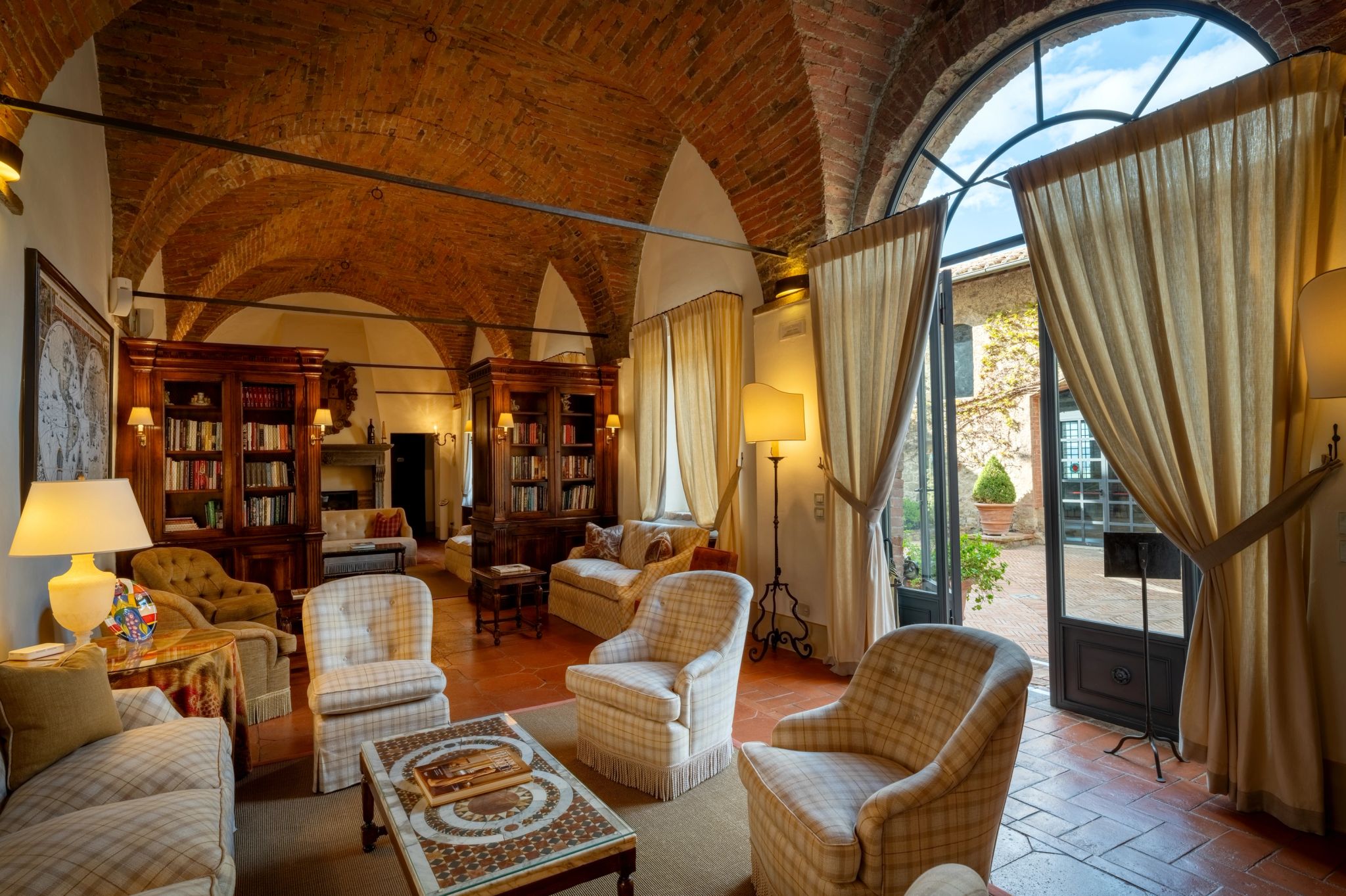 Sala de leitura sala de leitura - biblioteca - atividades de lazer