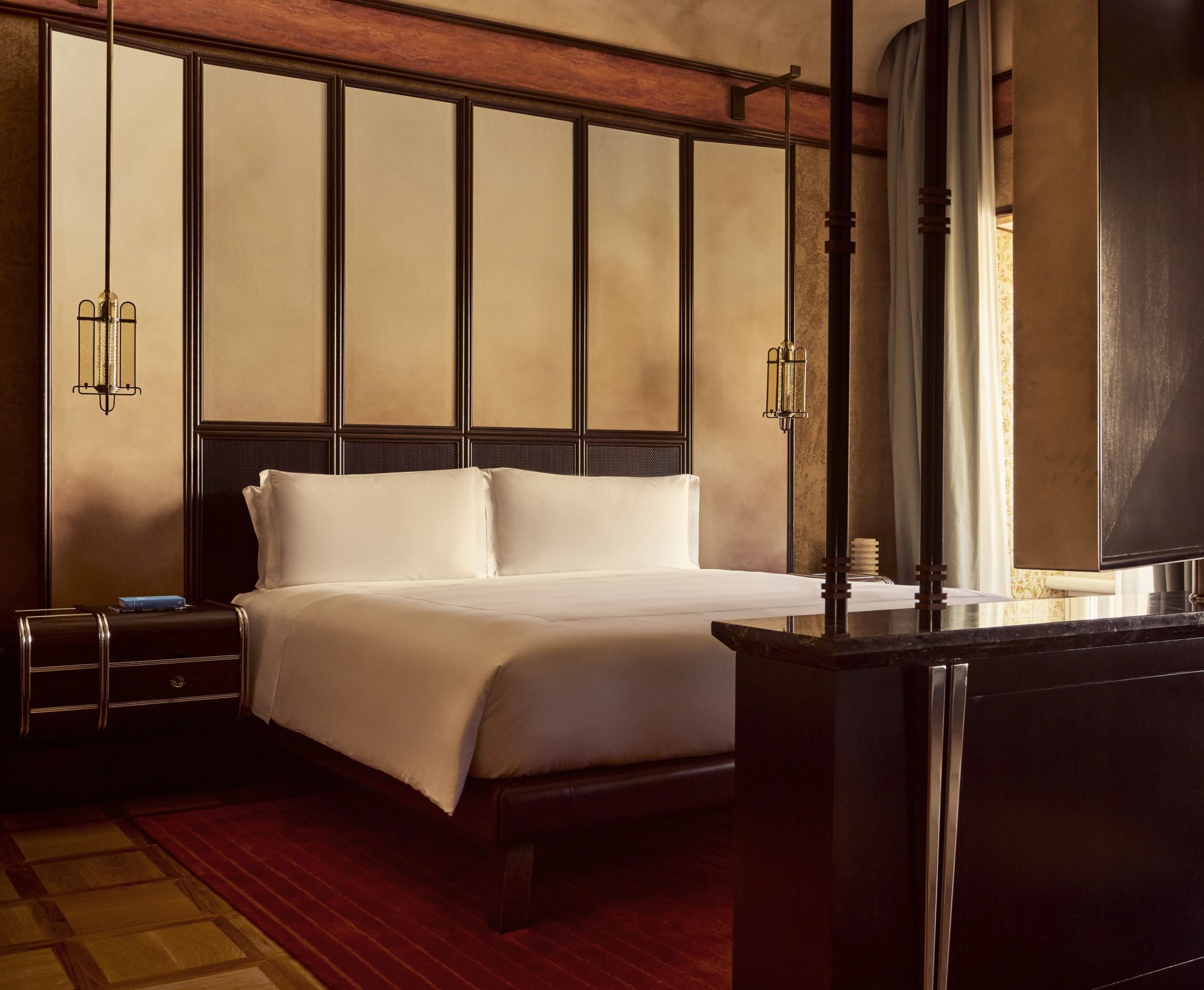 Junior Suite Minerva Square View cama de casal - decoracao premium - suite de luxo