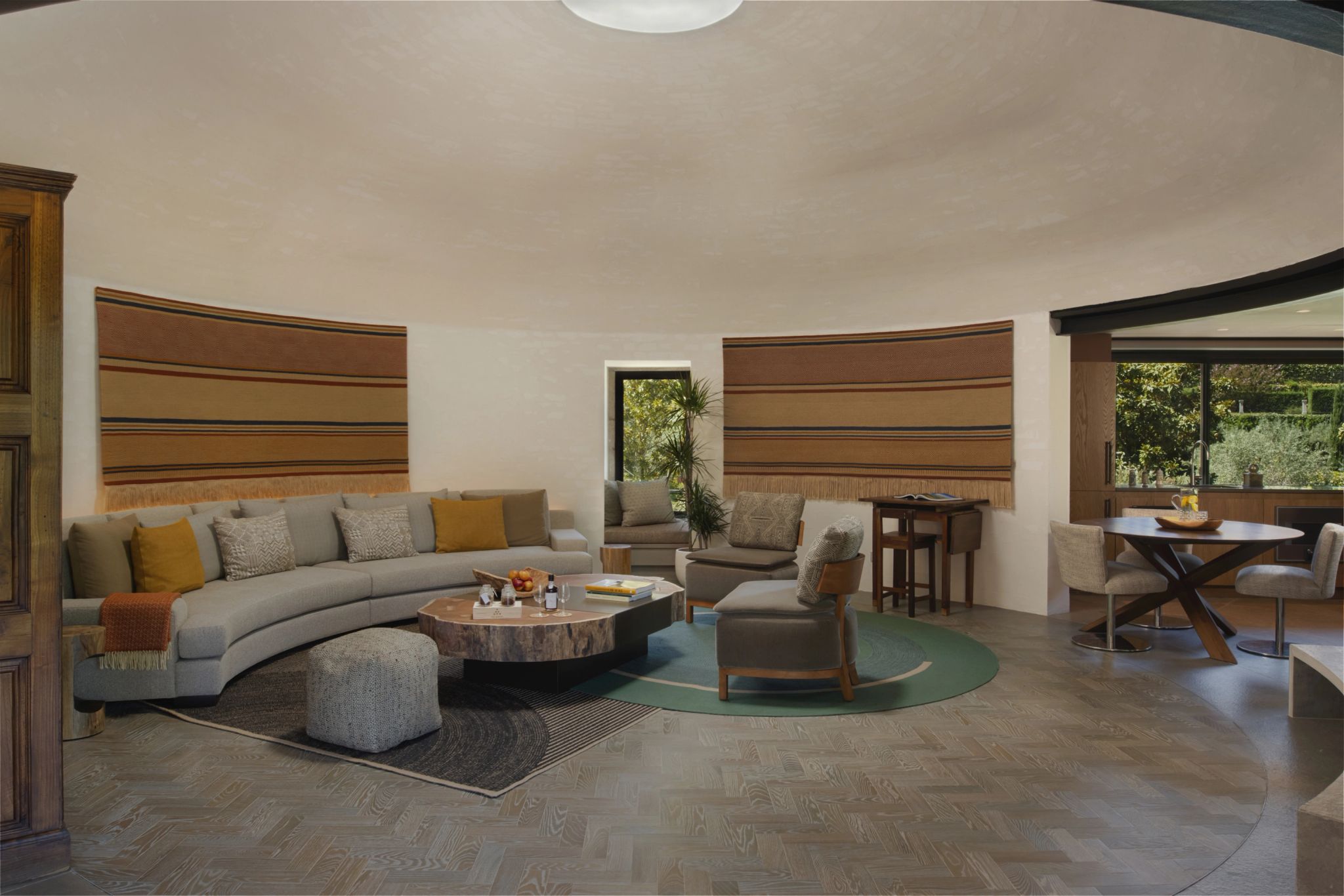 One Bedroom Pool Villa suite ampla - sala de estar - sofa premium