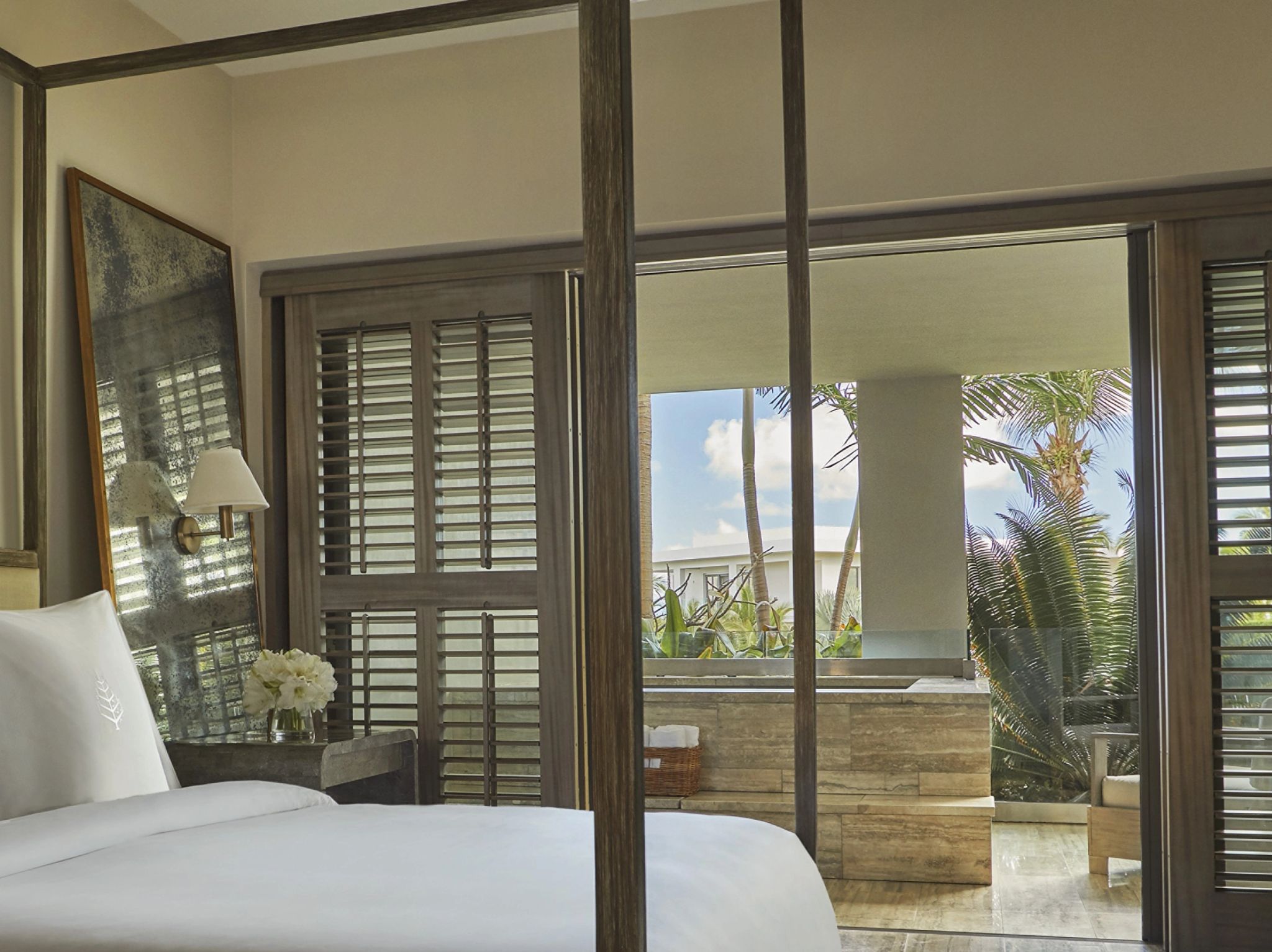 Ocean View Two Queen studio moderno - varanda privativa - studio vista mar