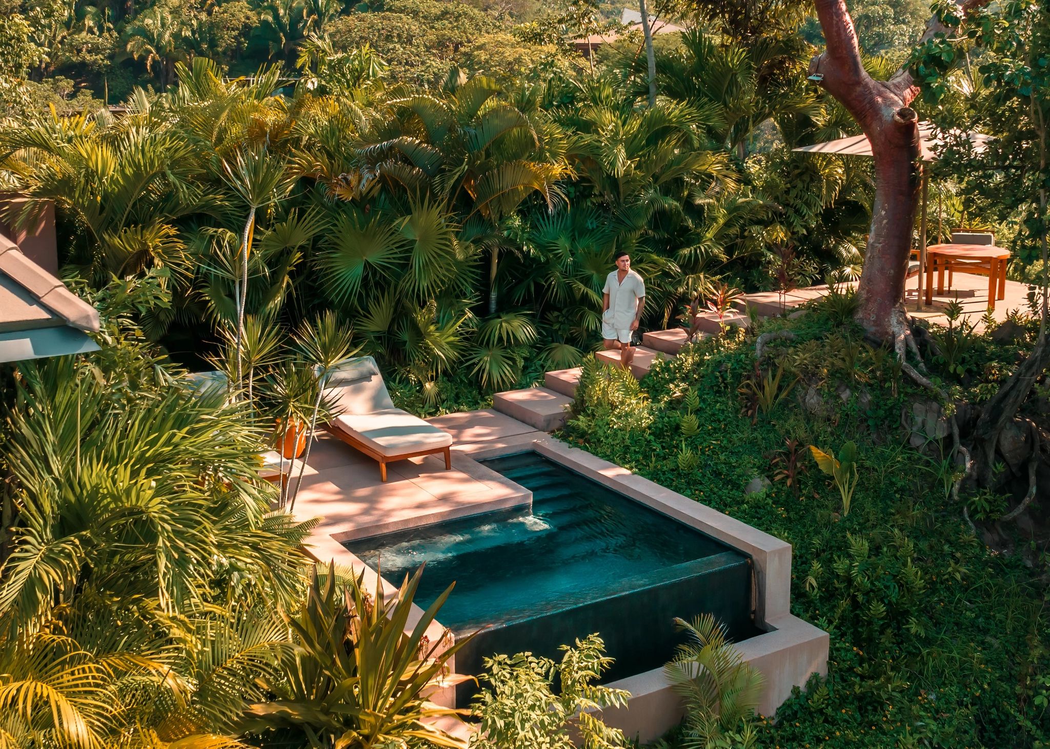 casa na arvore - piscina privativa - piscina de luxo - piscina ao ar livre - terraço privativo