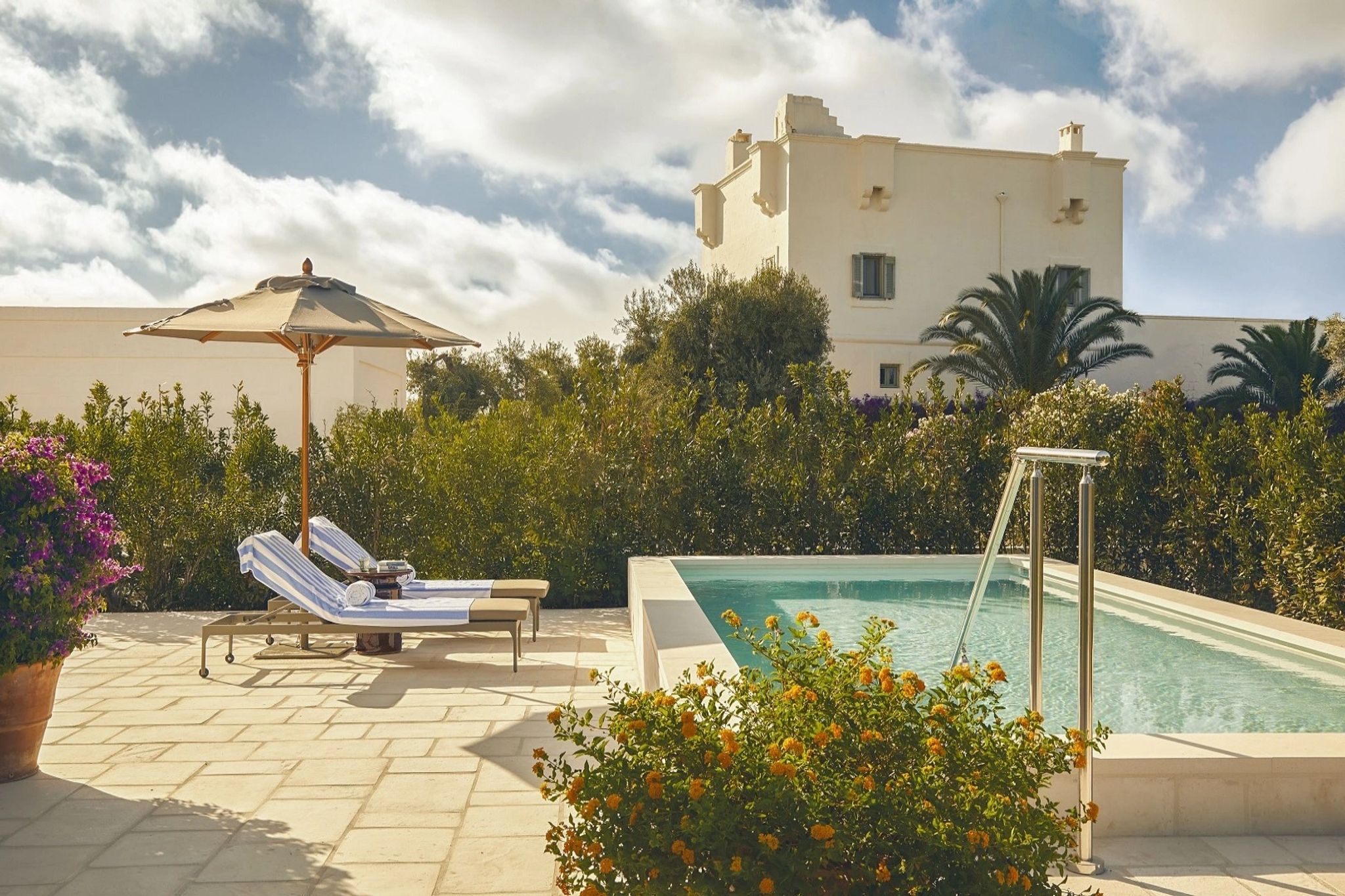 piscina privativa – suite com piscina – piscina ao ar livre - terraço privativo - lounge ao ar livre