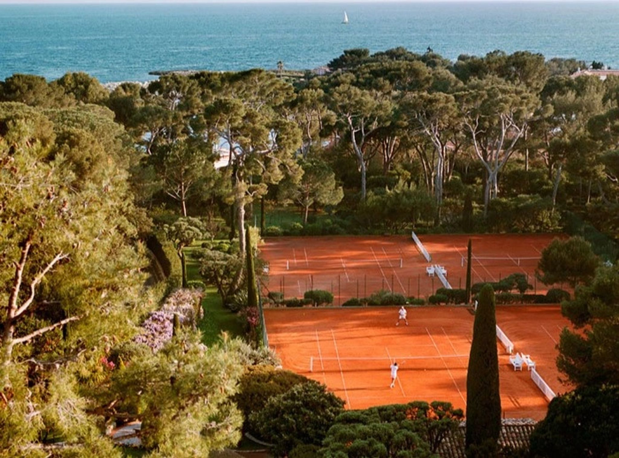 quadra de tenis - esporte - atividades de lazer - lazer ao ar livre