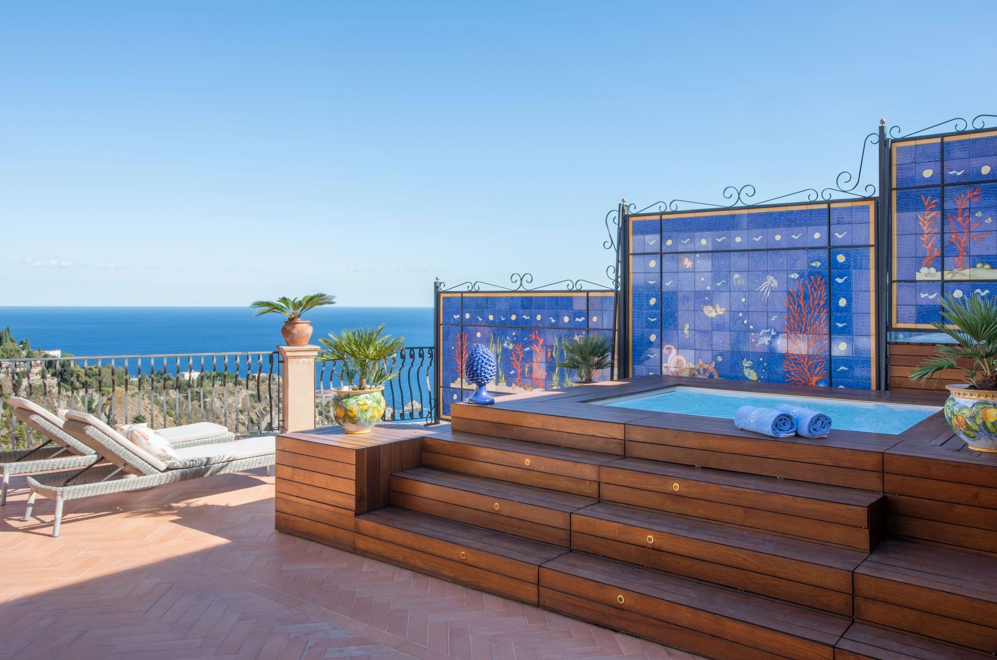 Teatro Suite jacuzzi ao ar livre - banheira de hidromassagem - lazer ao ar livre