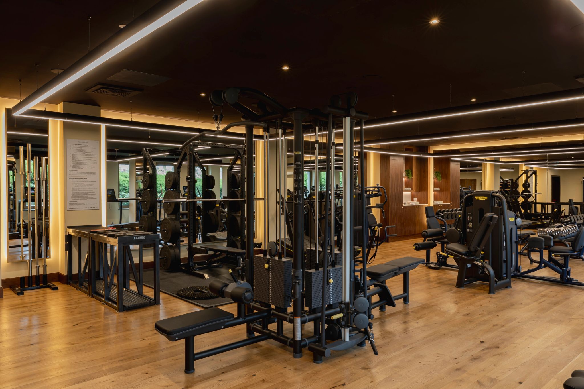 academia - academia moderna - espaço fitness - hotel com academia - academia com personal