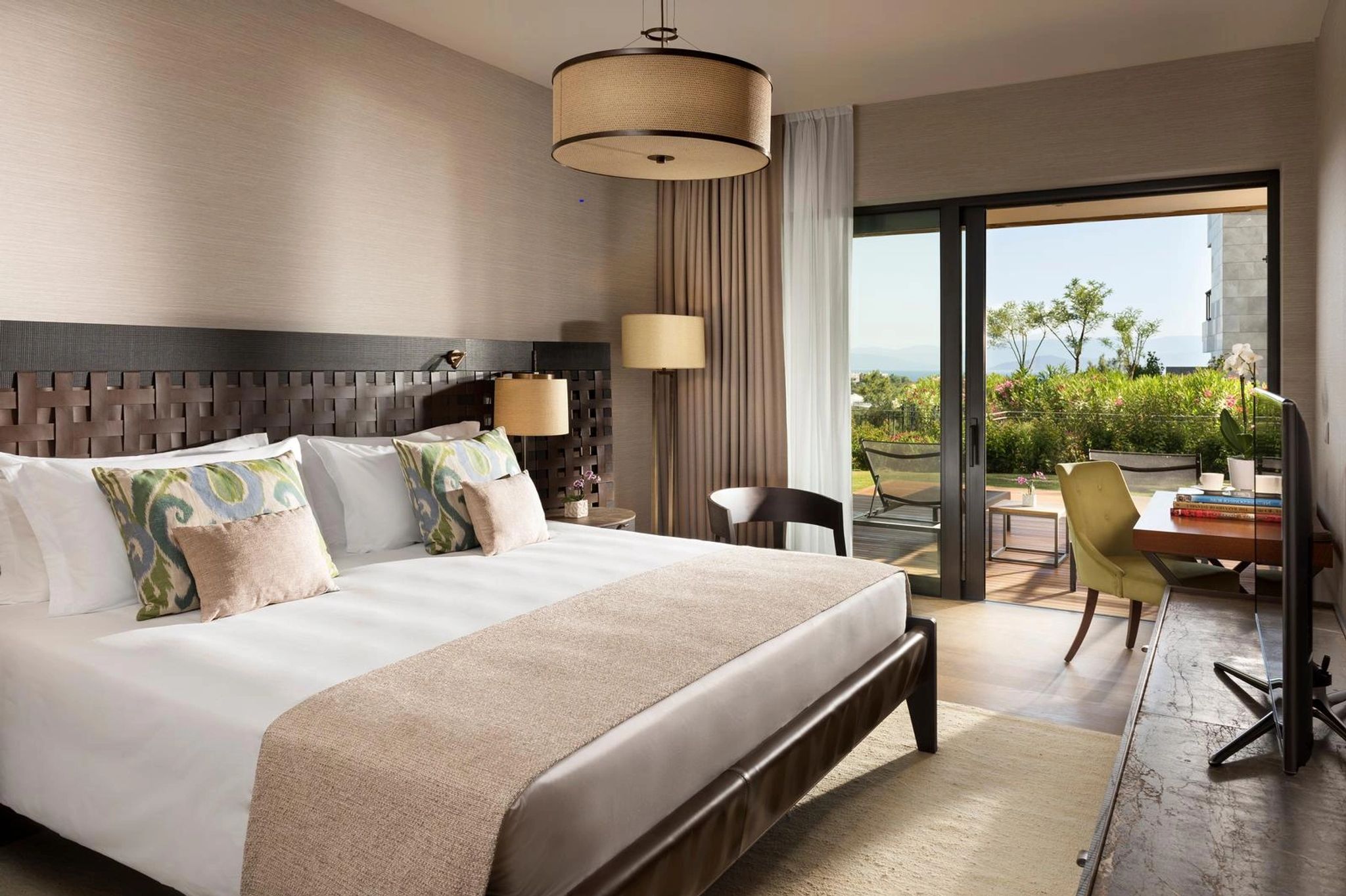 Four Bedroom Residential Apartment apartamento com 4 quartos - design moderno - apartamento para familia