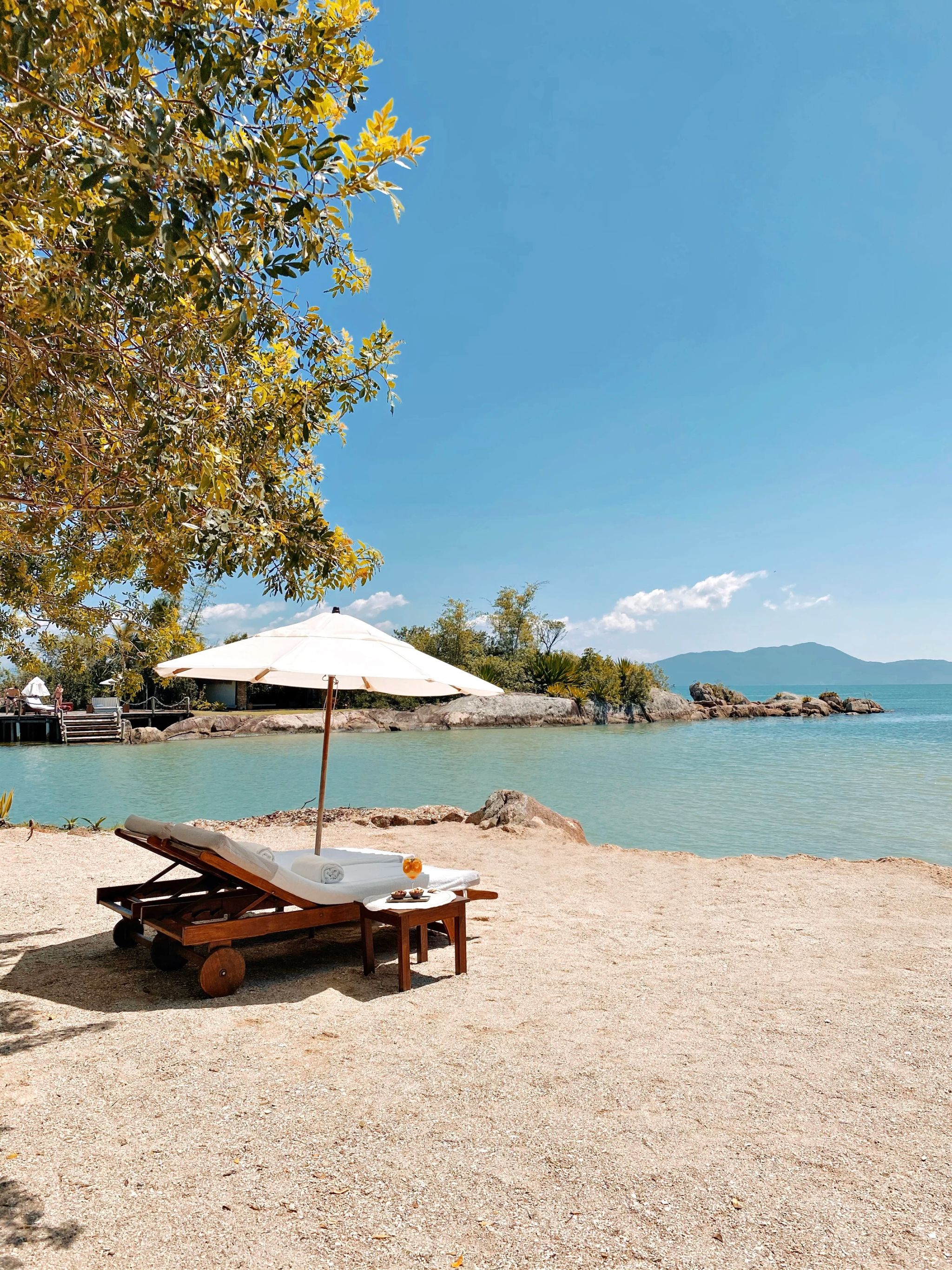 praia em santa catarina - hotel no brasil