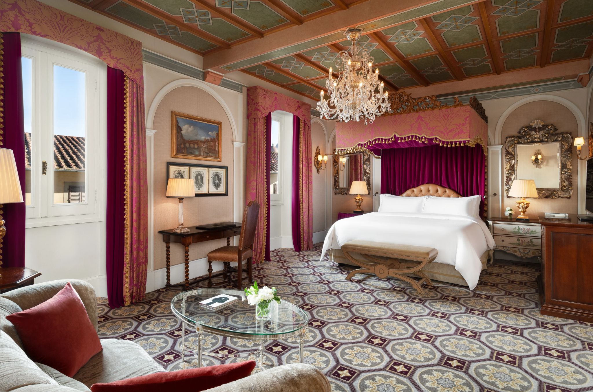 quarto do hotel - cama king-size - decoracao classica
