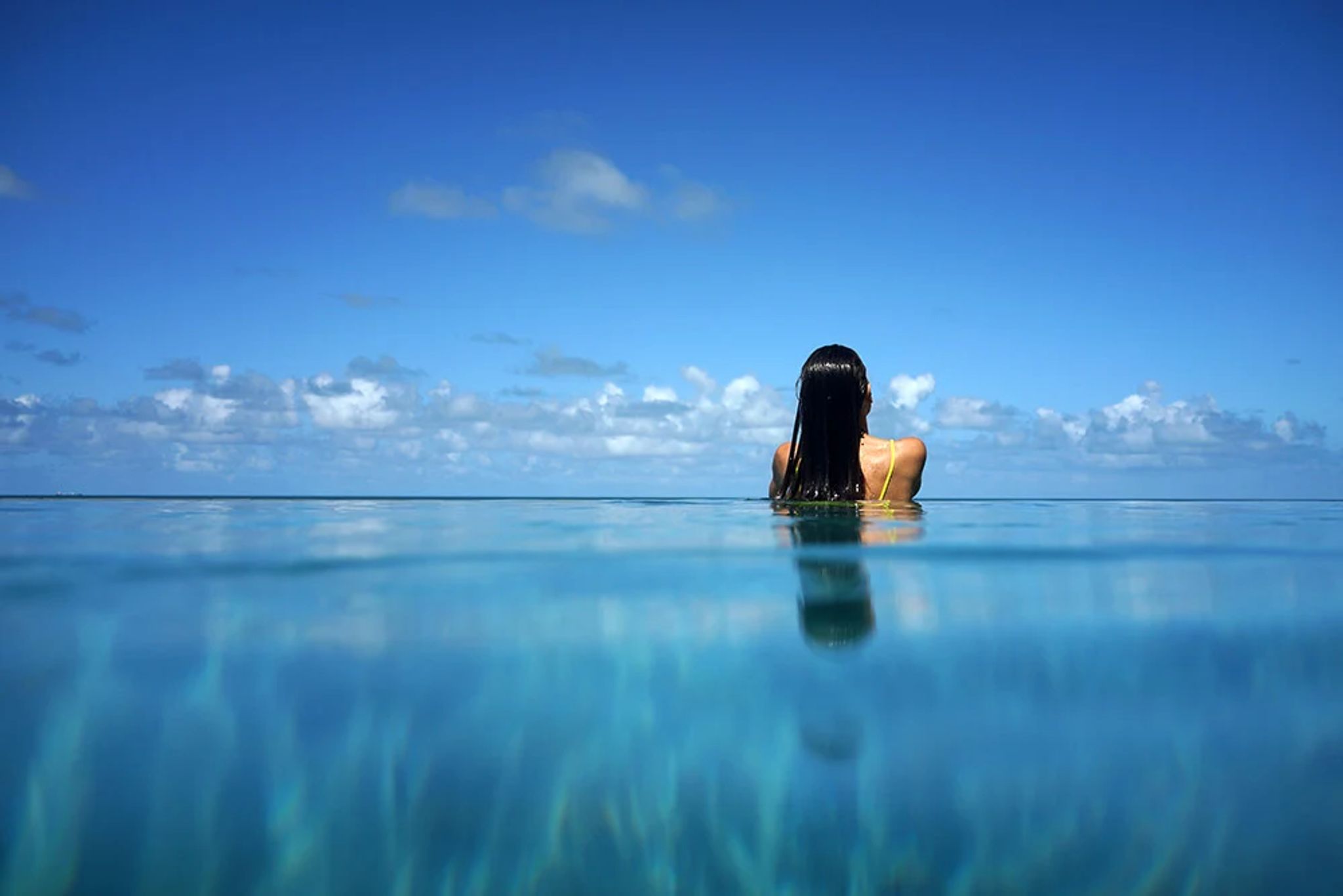 piscina de borda infinita - hotel kenoa resort