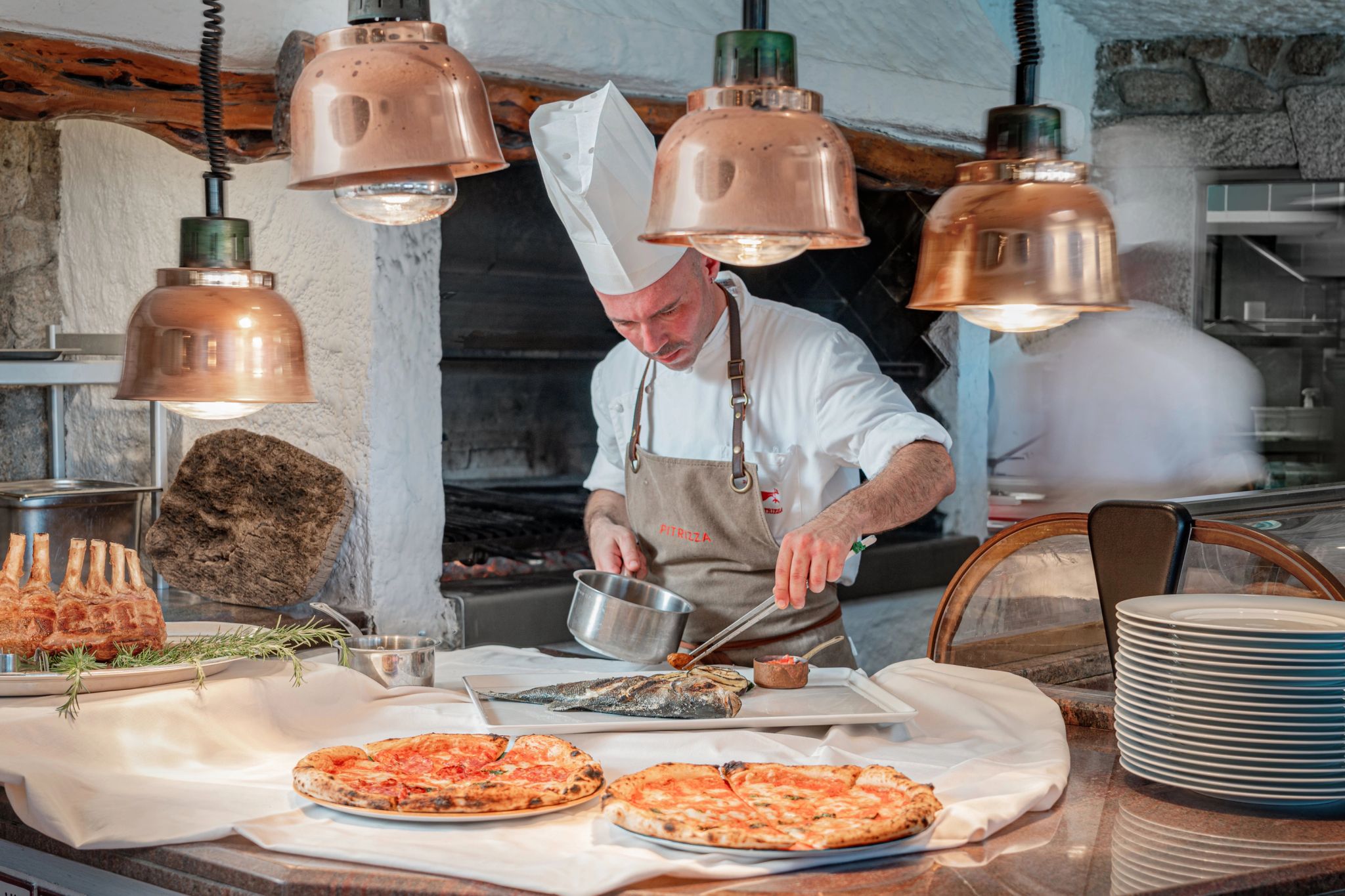 Restaurante The Grill chef renomado - cozinha aberta - restaurante moderno