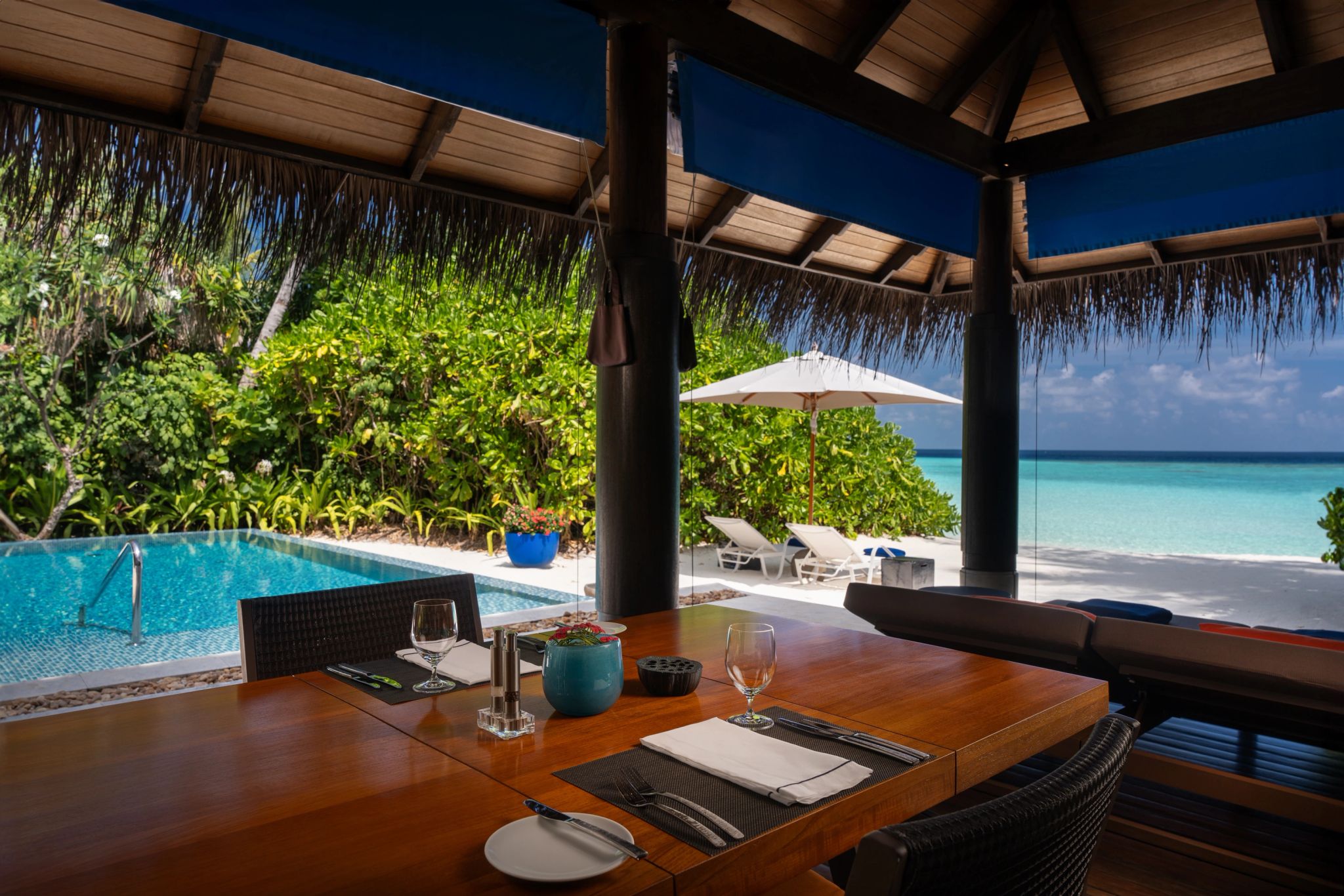 area gourmet com piscina – suite com terraço - jantar na suite