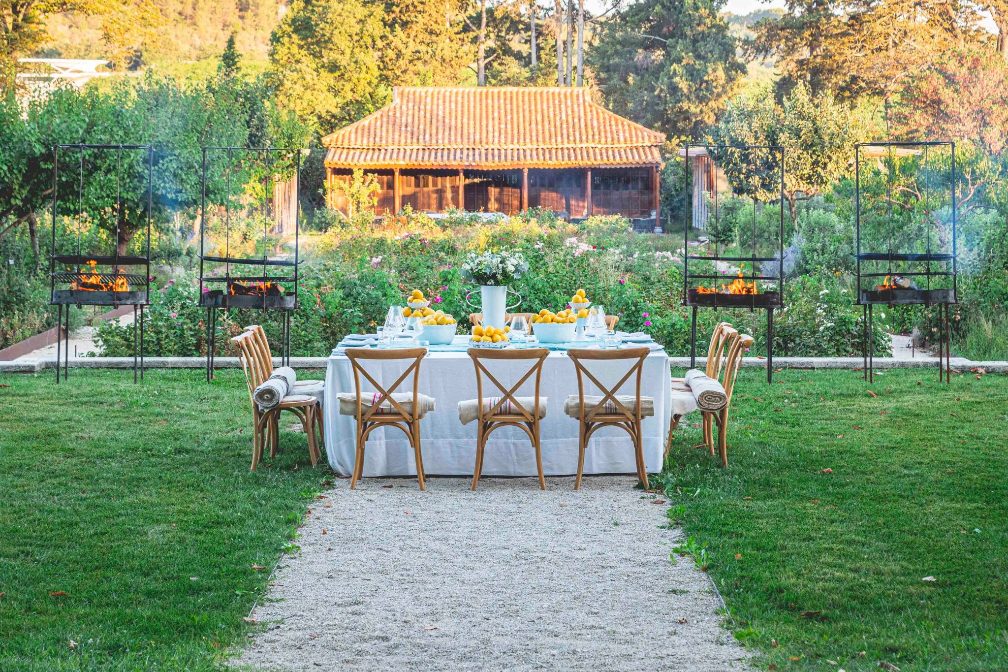 Eventos do hotel evento ao ar livre - area gourmet - mesa de jantar - almoço ao ar livre - natureza