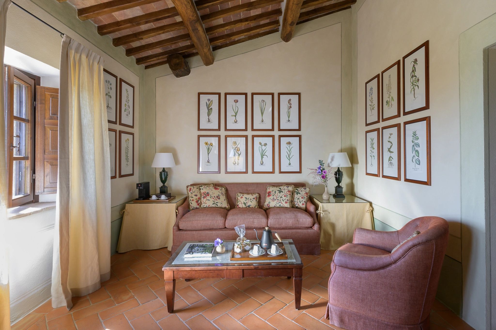 Riserva Suite sala de estar - sala espaçosa - sala chique