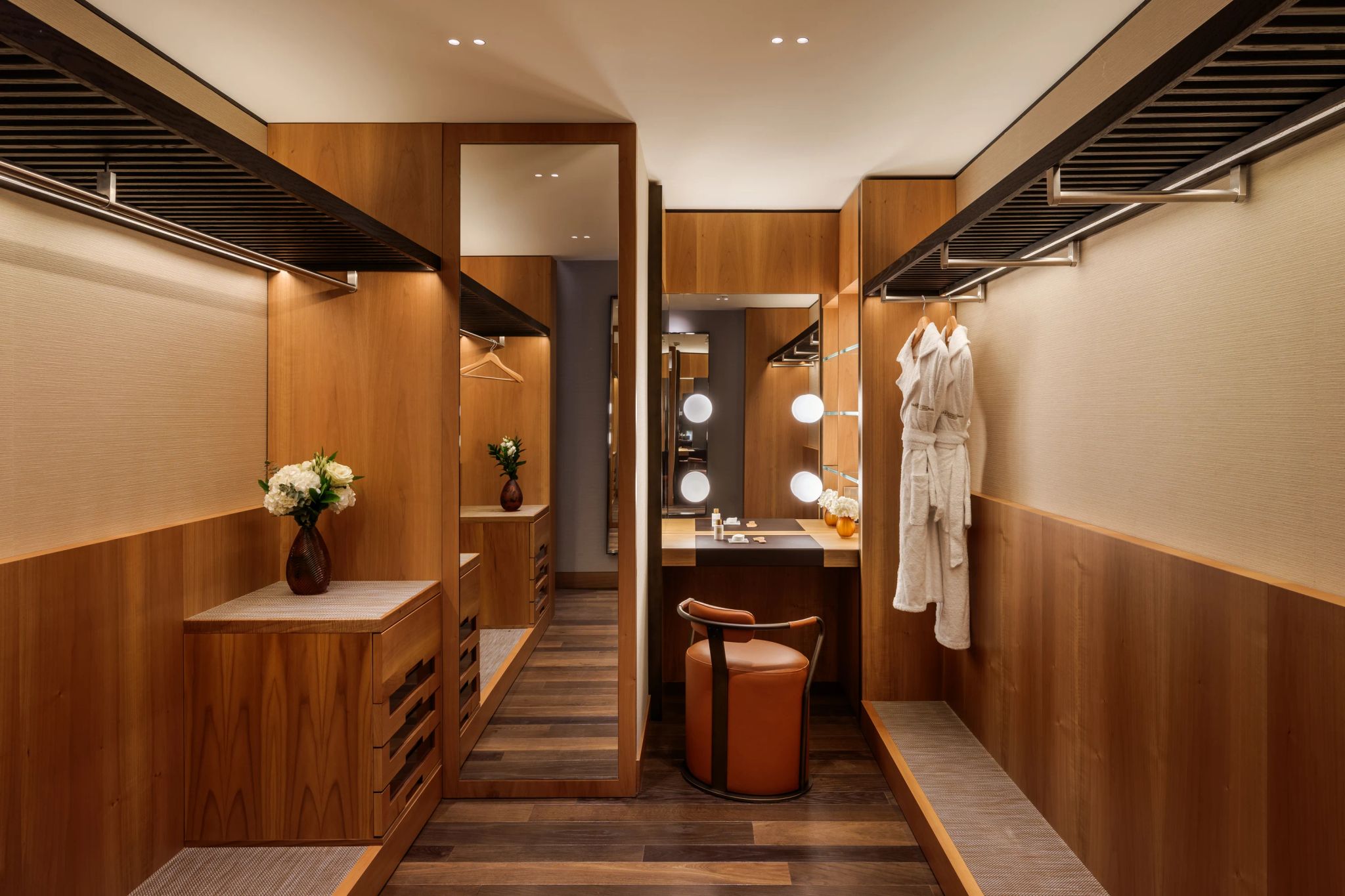 suite com closet – suite de luxo – duomo suite closet