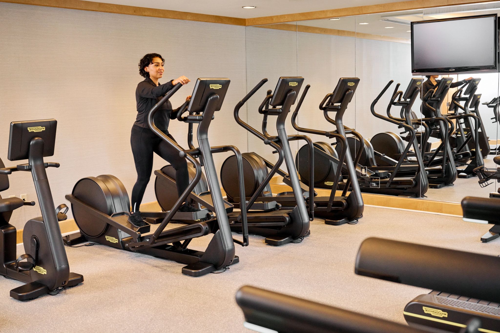 Academia equipamentos de academia – academia bem equipada – academia hotel