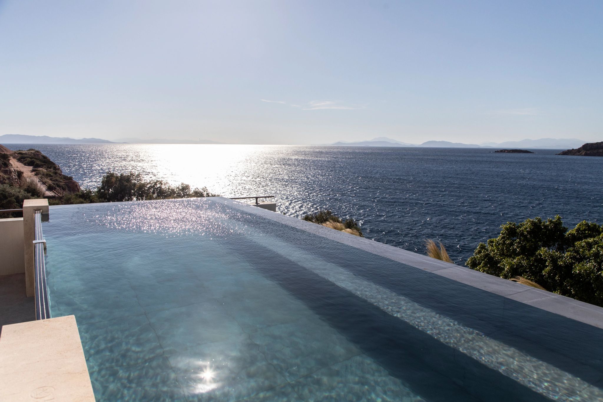 Nafsika Ambassador Suite piscina privativa - piscina frente mar - piscina borda infinita