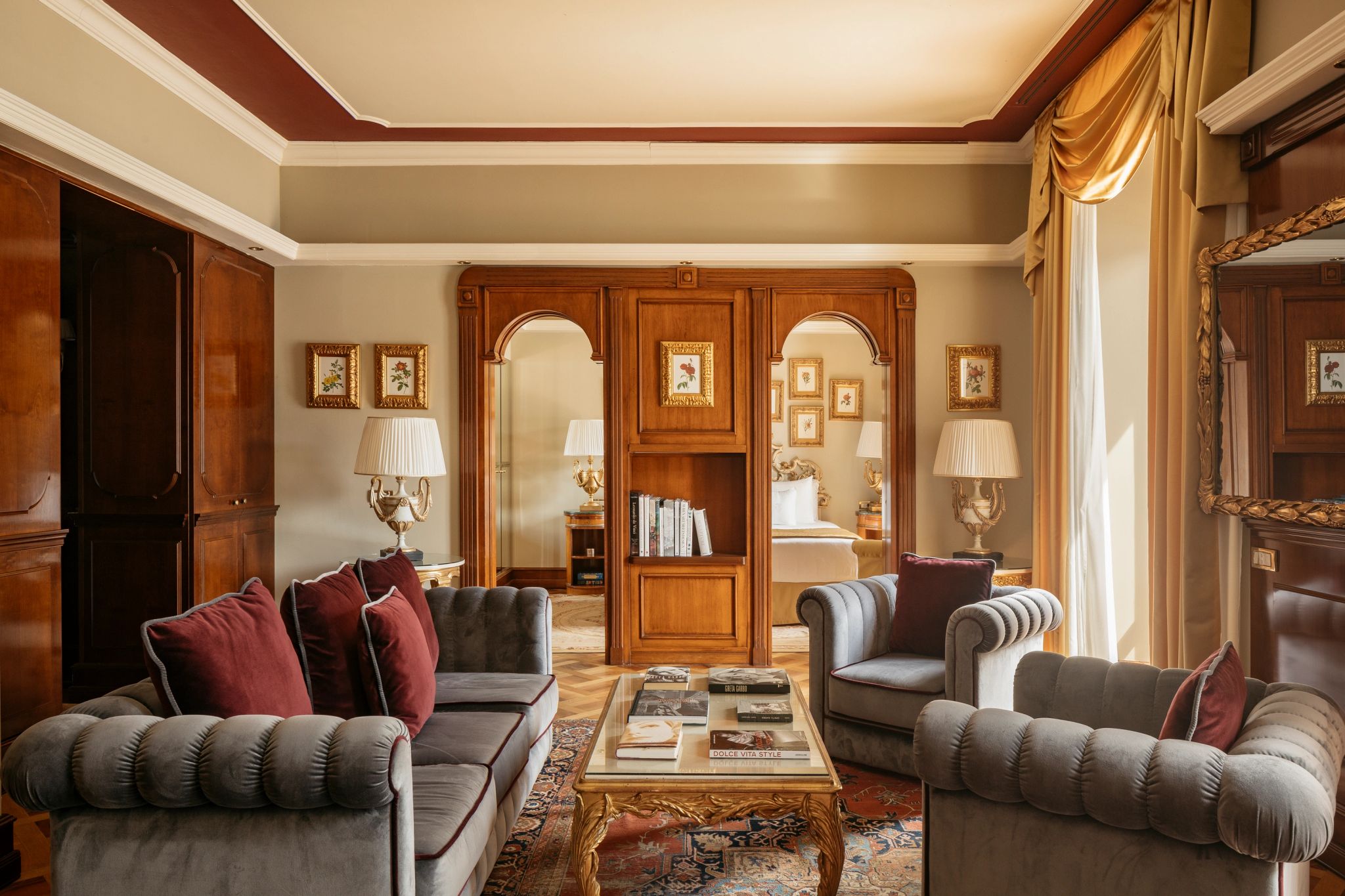 Suite Greta sala de estar - decoraçao chique – suite ampla