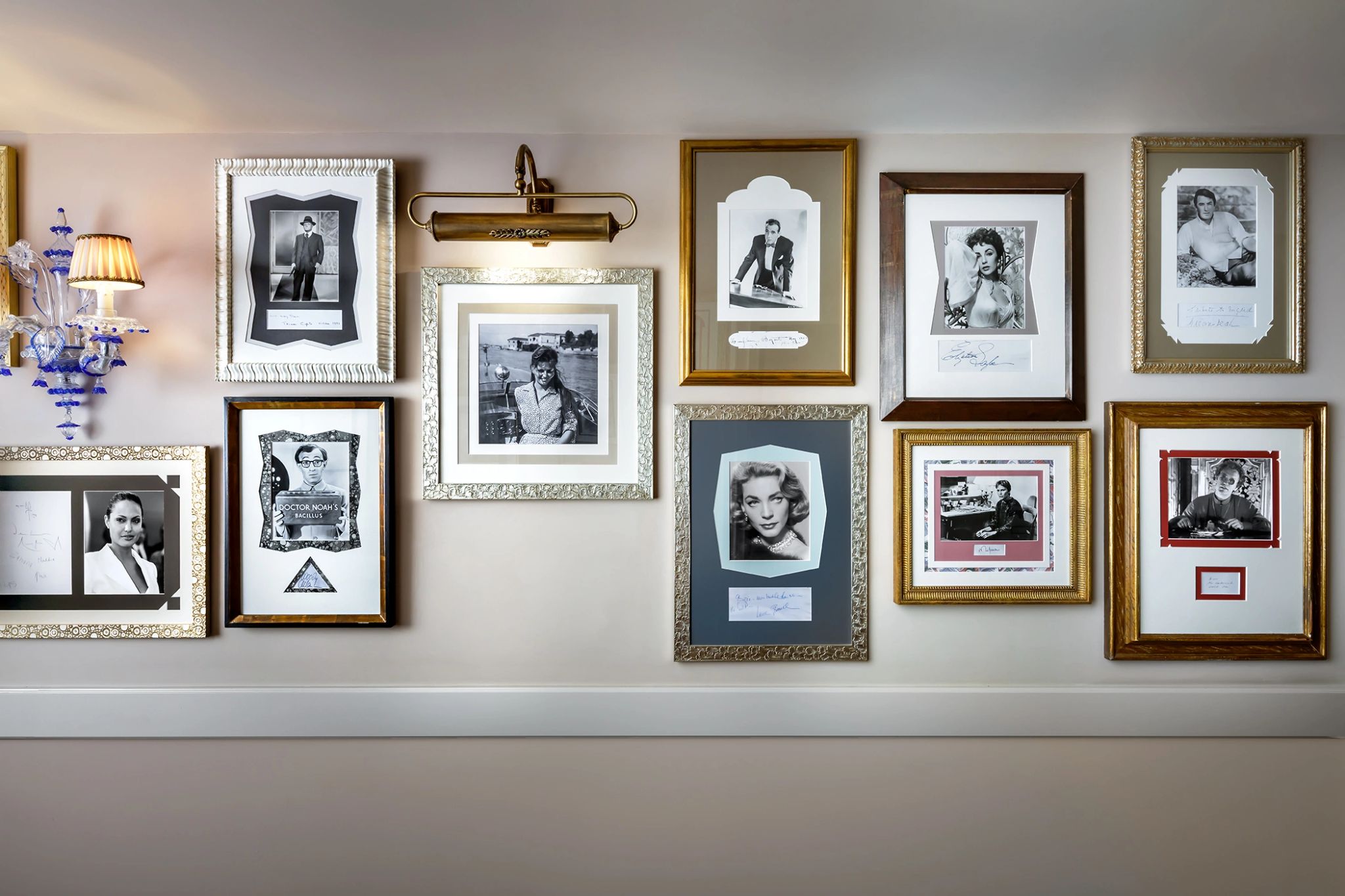 detalhes classicos do palacio - elegancia e historia - luxo em cada espaco