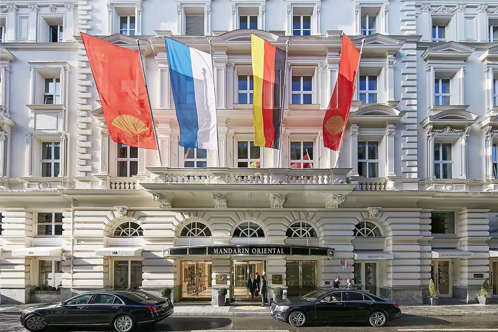 fachada sofisticada - hotel mandarin oriental munique - viagem exclusiva