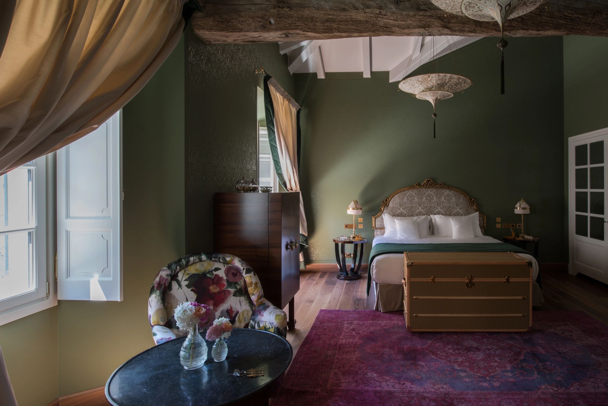 Grand Room in the Palazz banheiro de luxo – banheiro com banheira