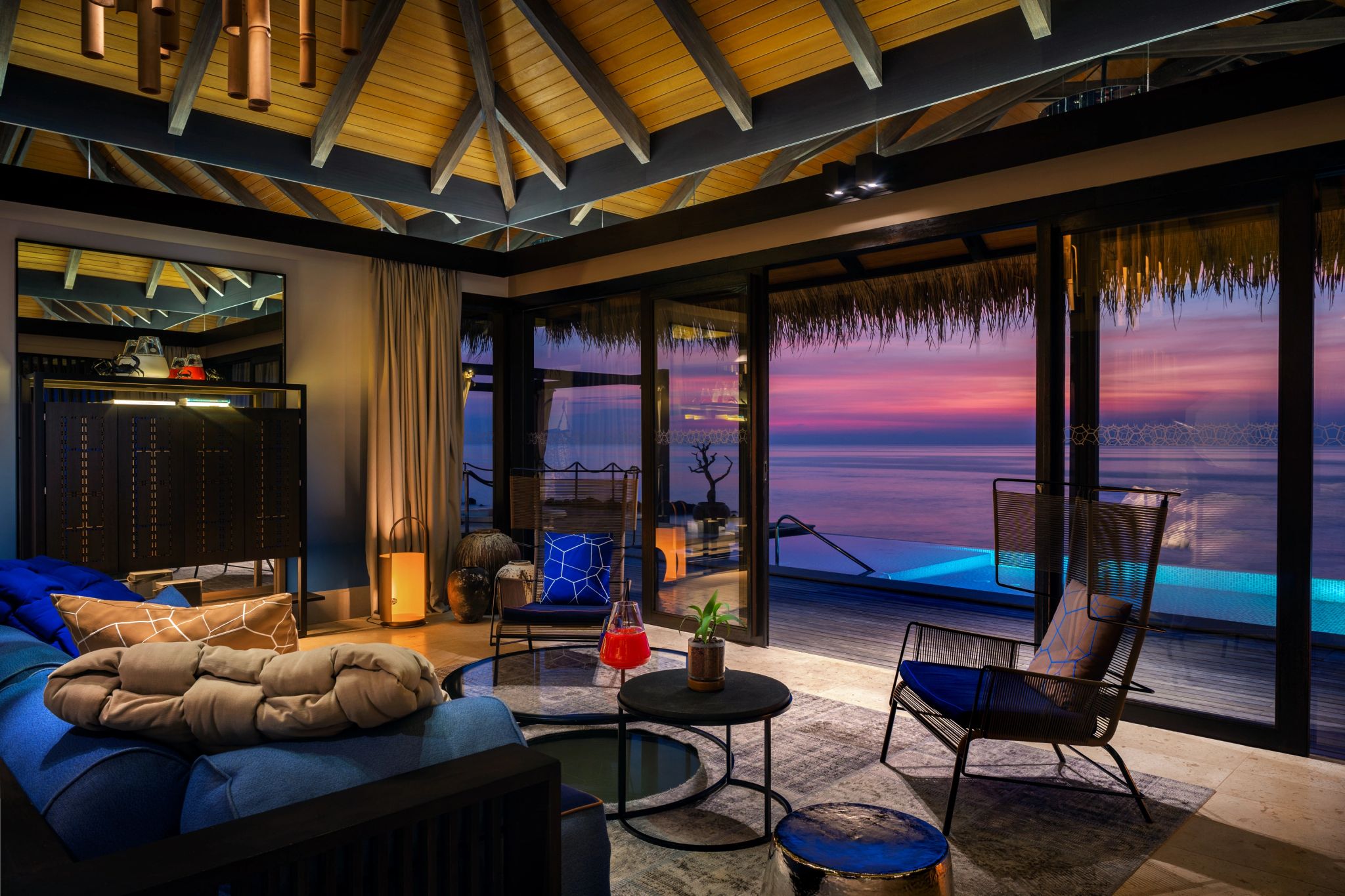 sala de estar – vista por do sol – piscina privativa