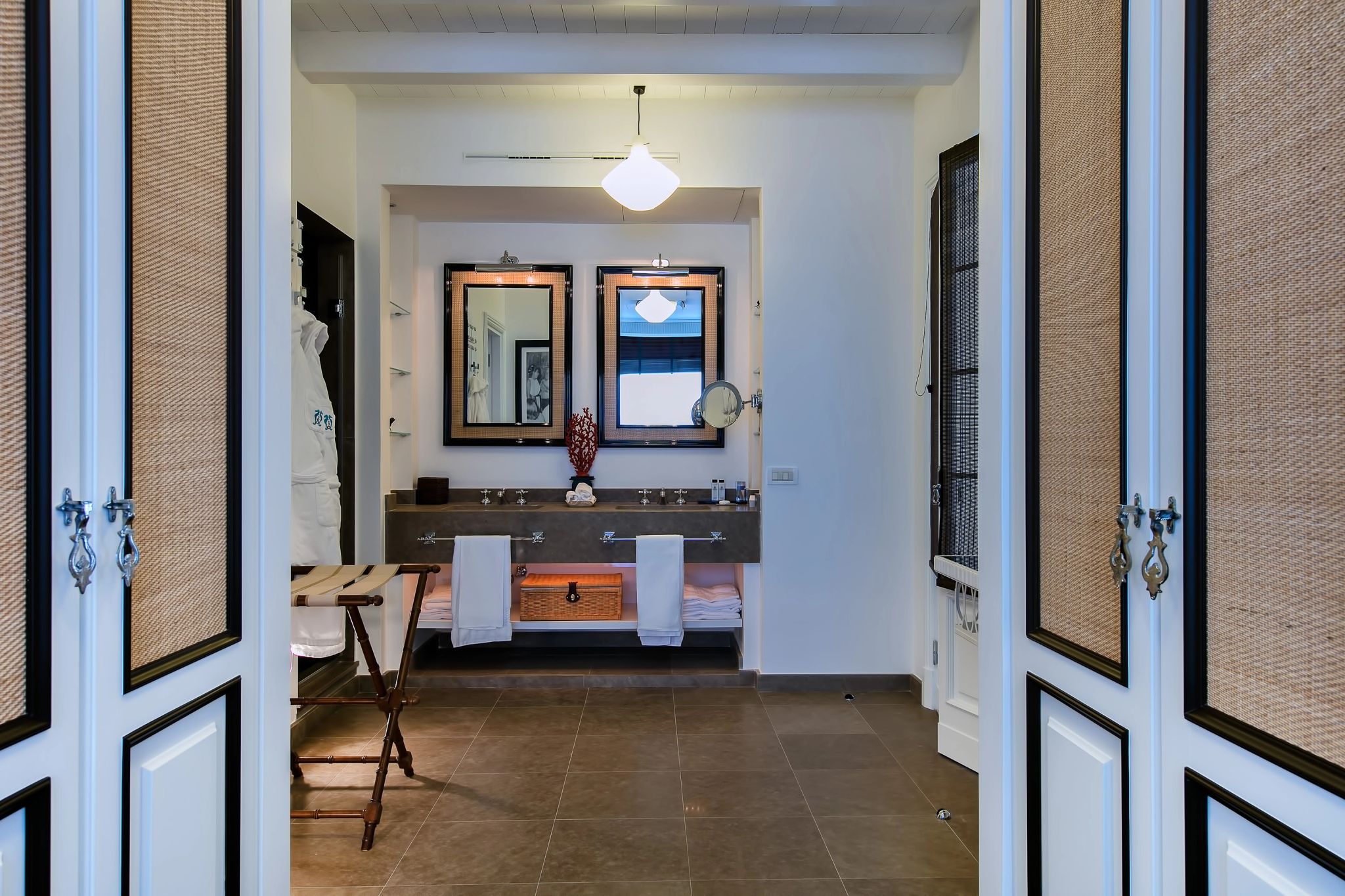 Chantecler Suite Garden and Partial Sea View banheiro premium - pia dupla – amenidades de luxo