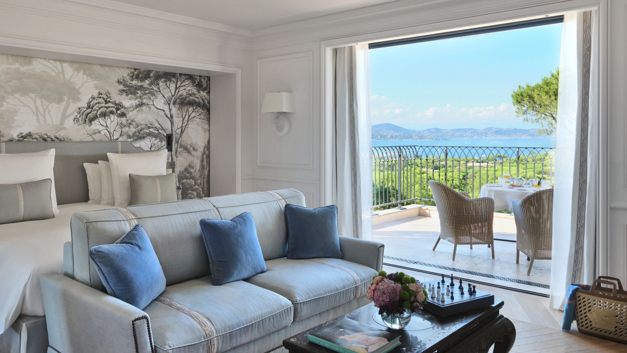 Junior Suite Belvédère sala de estar - sofa de luxo - decoracao premium