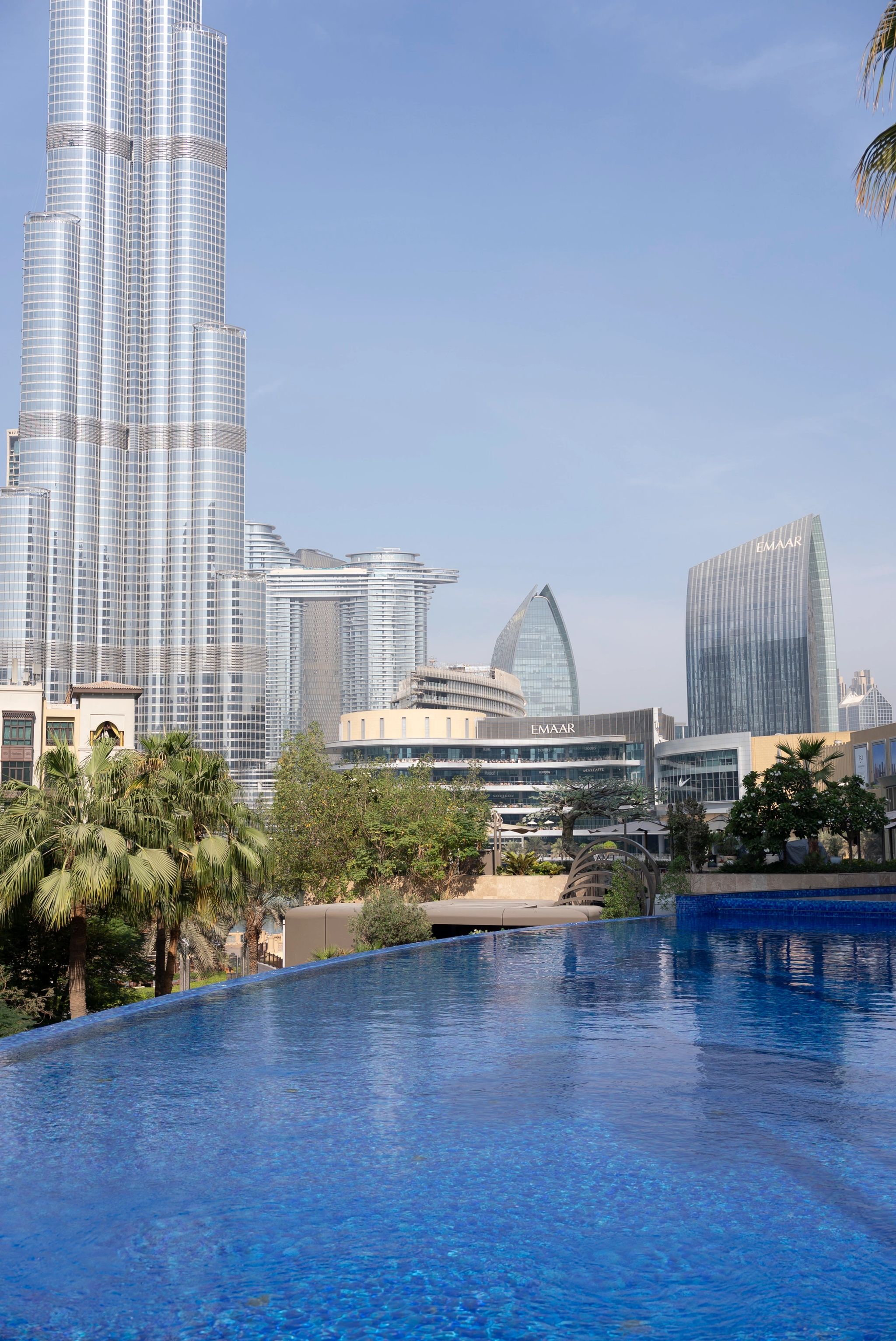 Address Downtown piscina externa dt - vista burj khalifa - deck de piscina