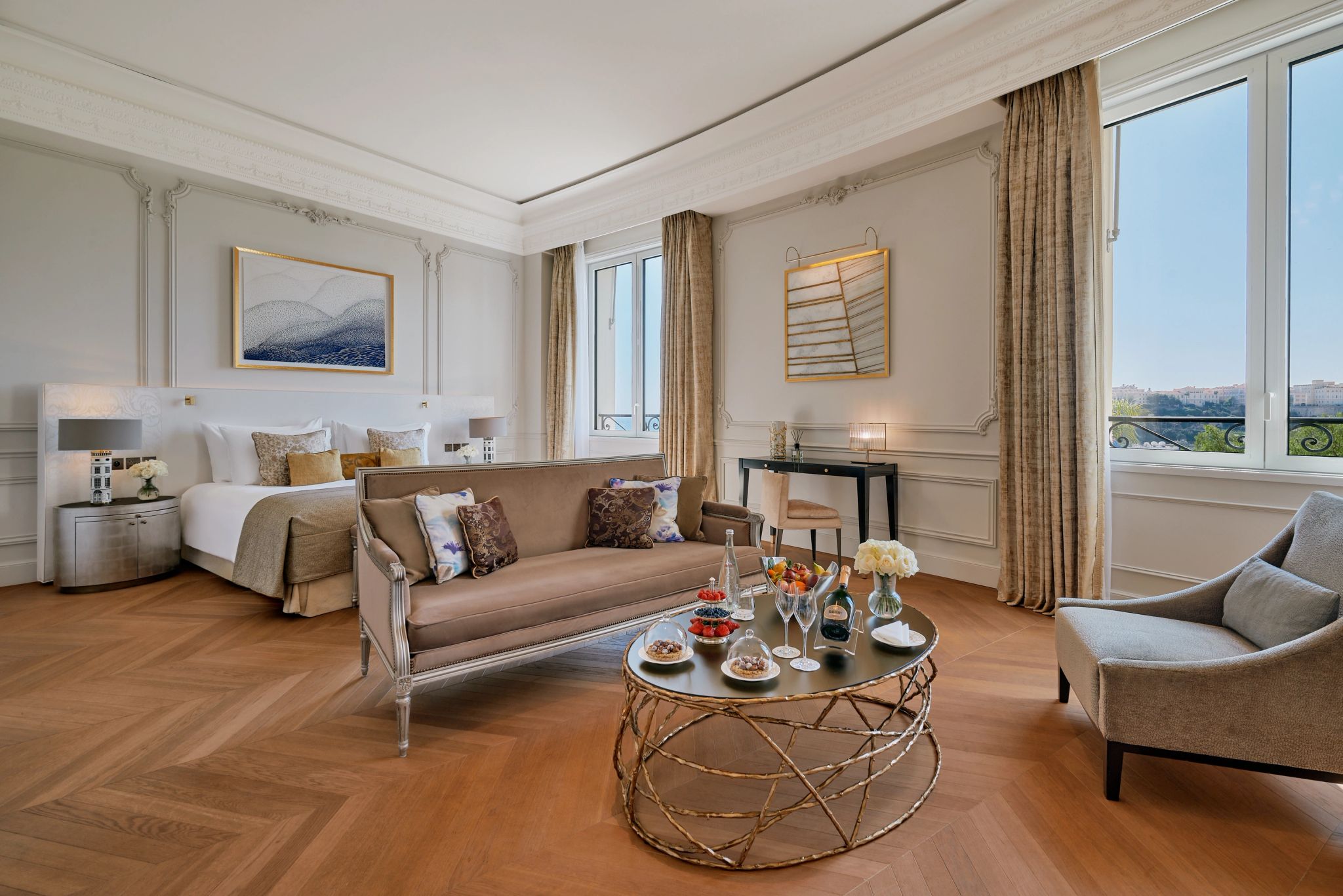 Junior Suite Sea View sala de estar - lounge da suite - ambiente leve discreto