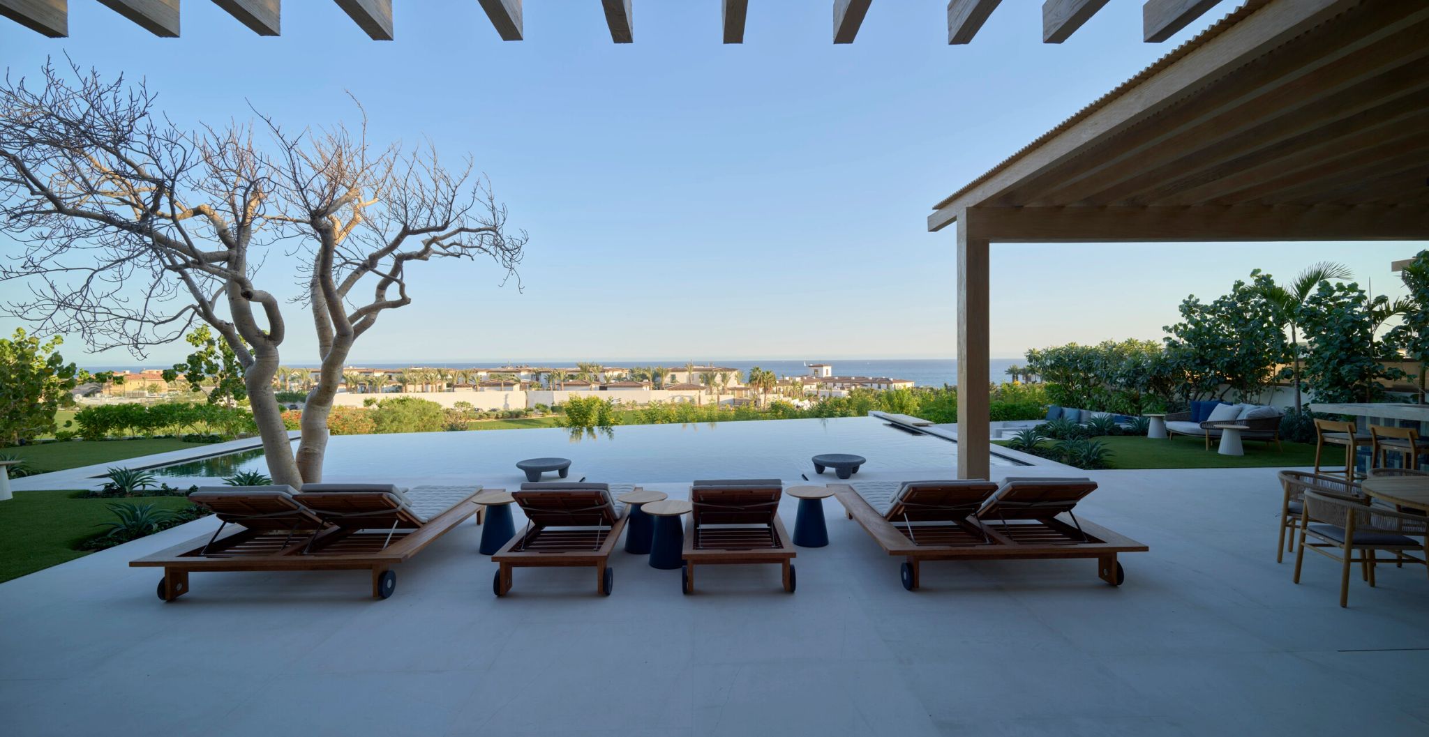 Six Bedroom Estate piscina privativa - piscina externa - piscina frente mar